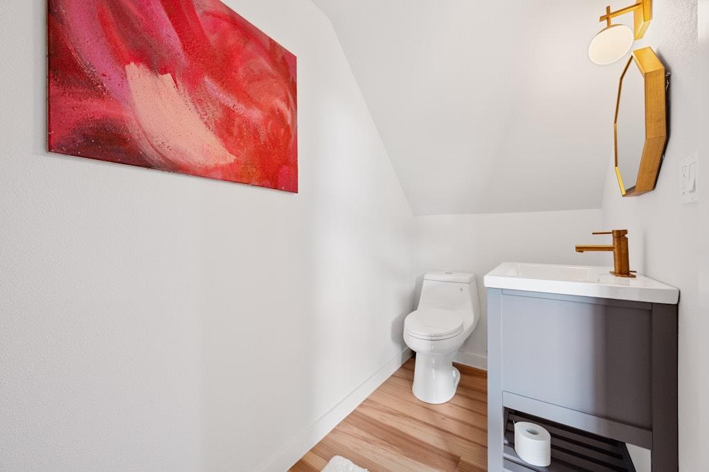 3713 Harpers Ferry Ln, Austin, TX 78749