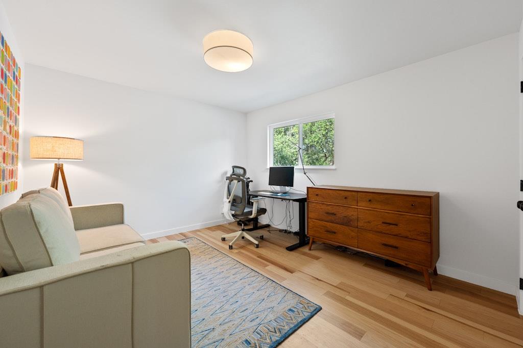 3713 Harpers Ferry Ln, Austin, TX 78749