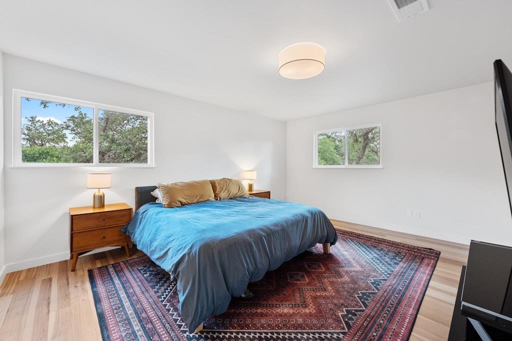 3713 Harpers Ferry Ln, Austin, TX 78749