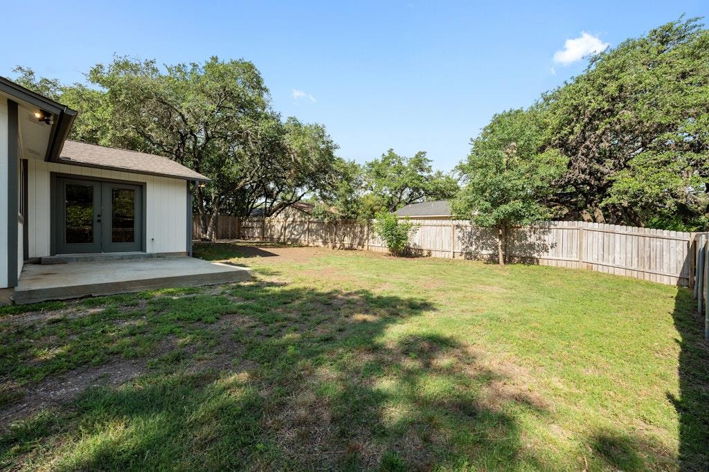 3713 Harpers Ferry Ln, Austin, TX 78749
