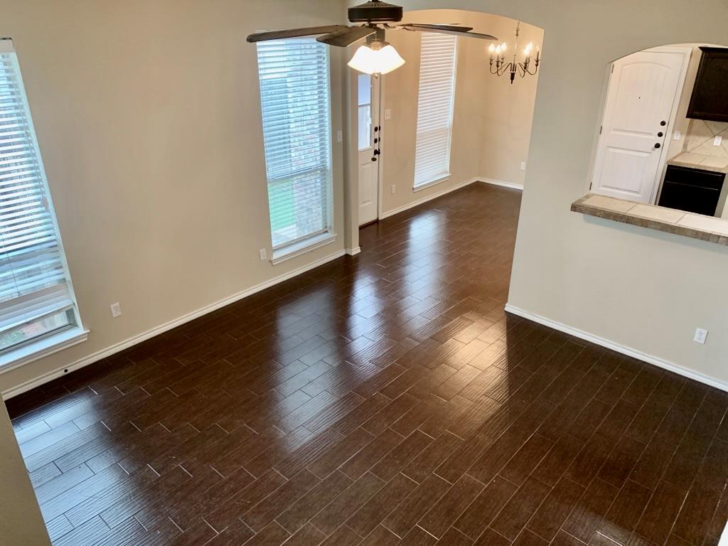 215 N College St, Georgetown, TX 78626