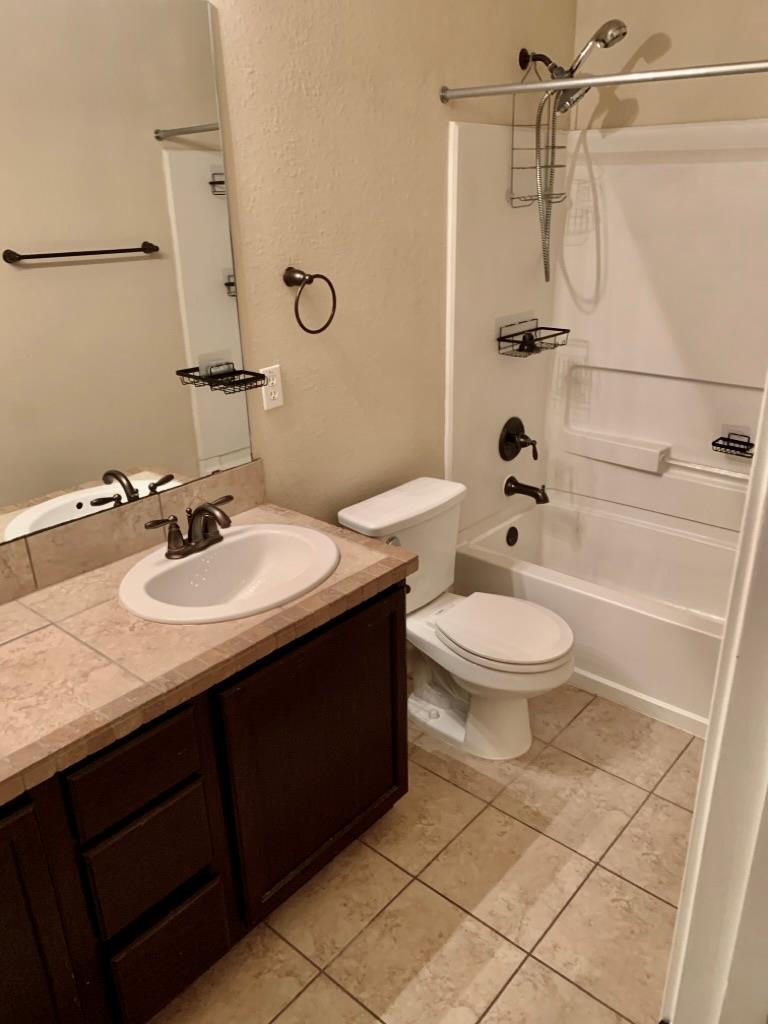 215 N College St, Georgetown, TX 78626