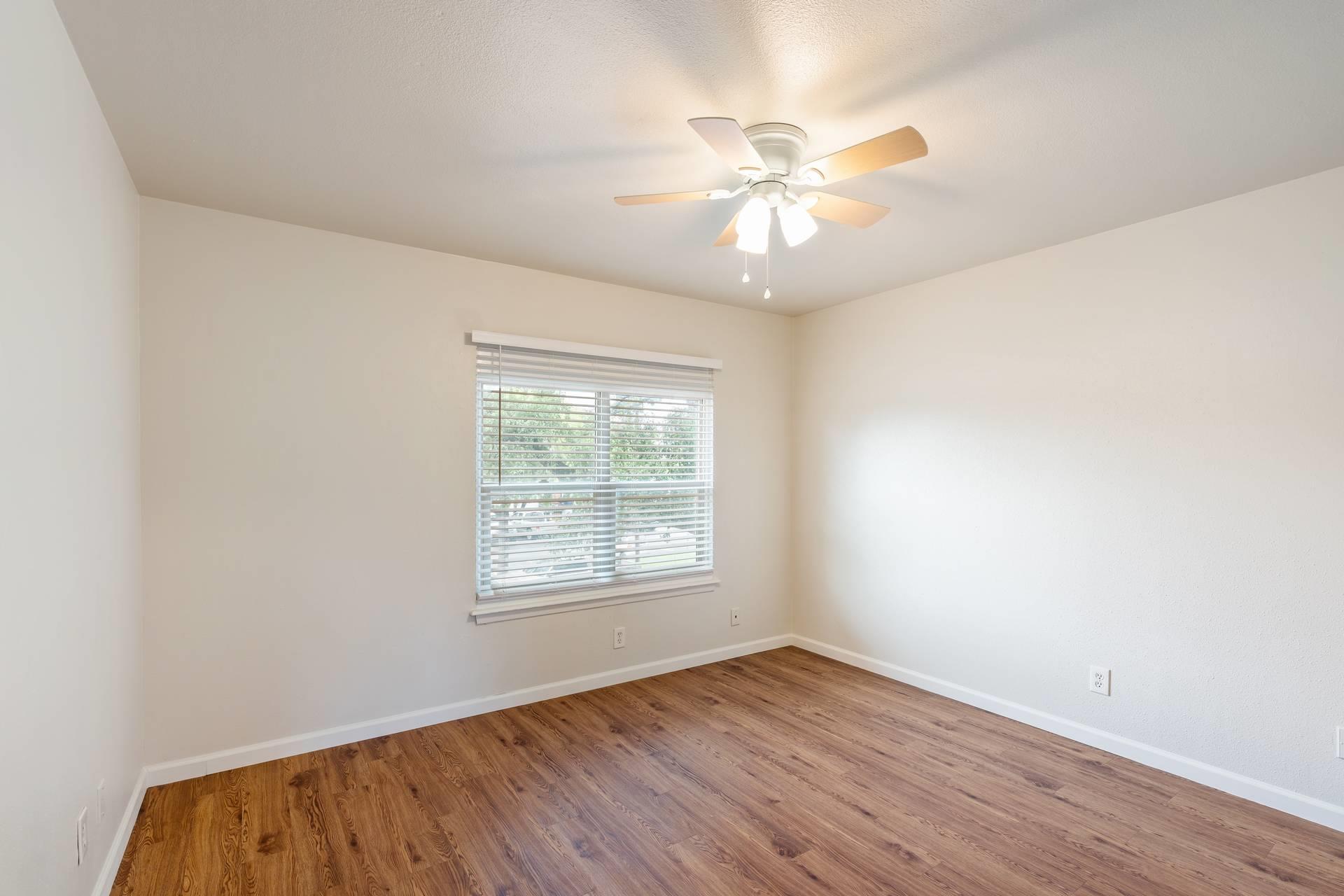 5802 Belmoor Dr # B, Austin, TX 78723