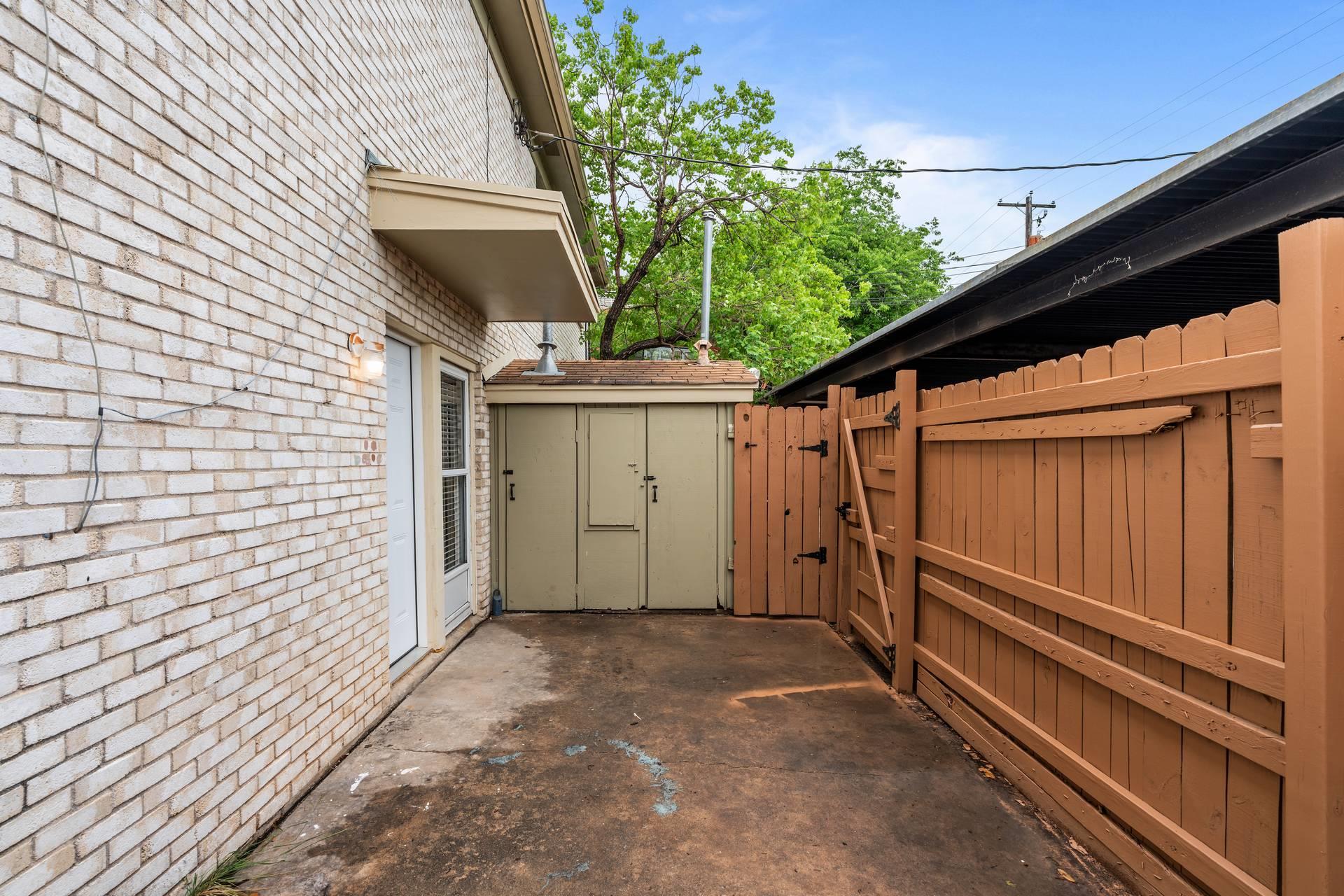 5802 Belmoor Dr # B, Austin, TX 78723