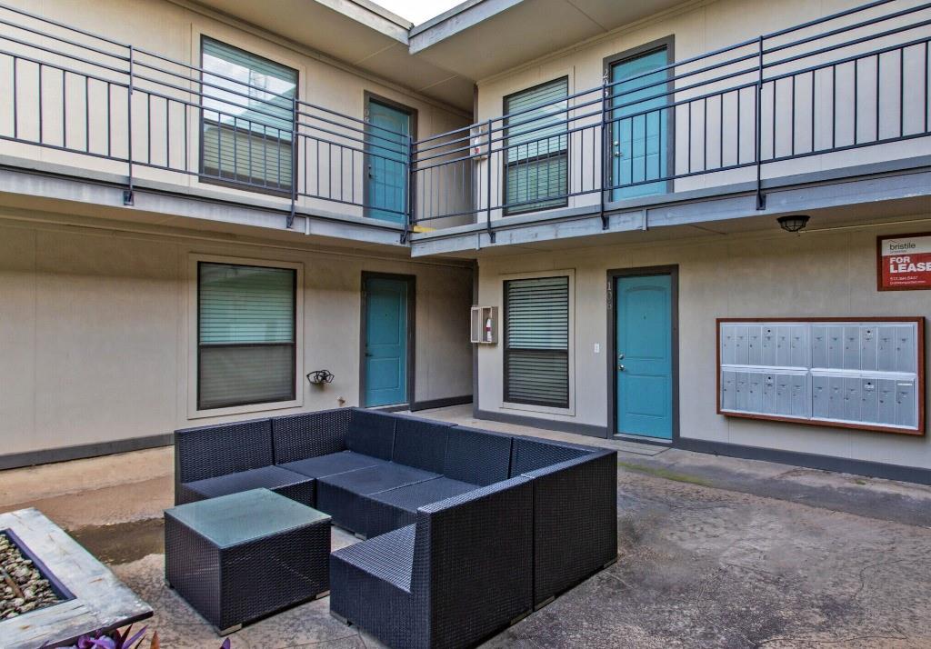 4316 Bull Creek Rd # 111, Austin, TX 78731