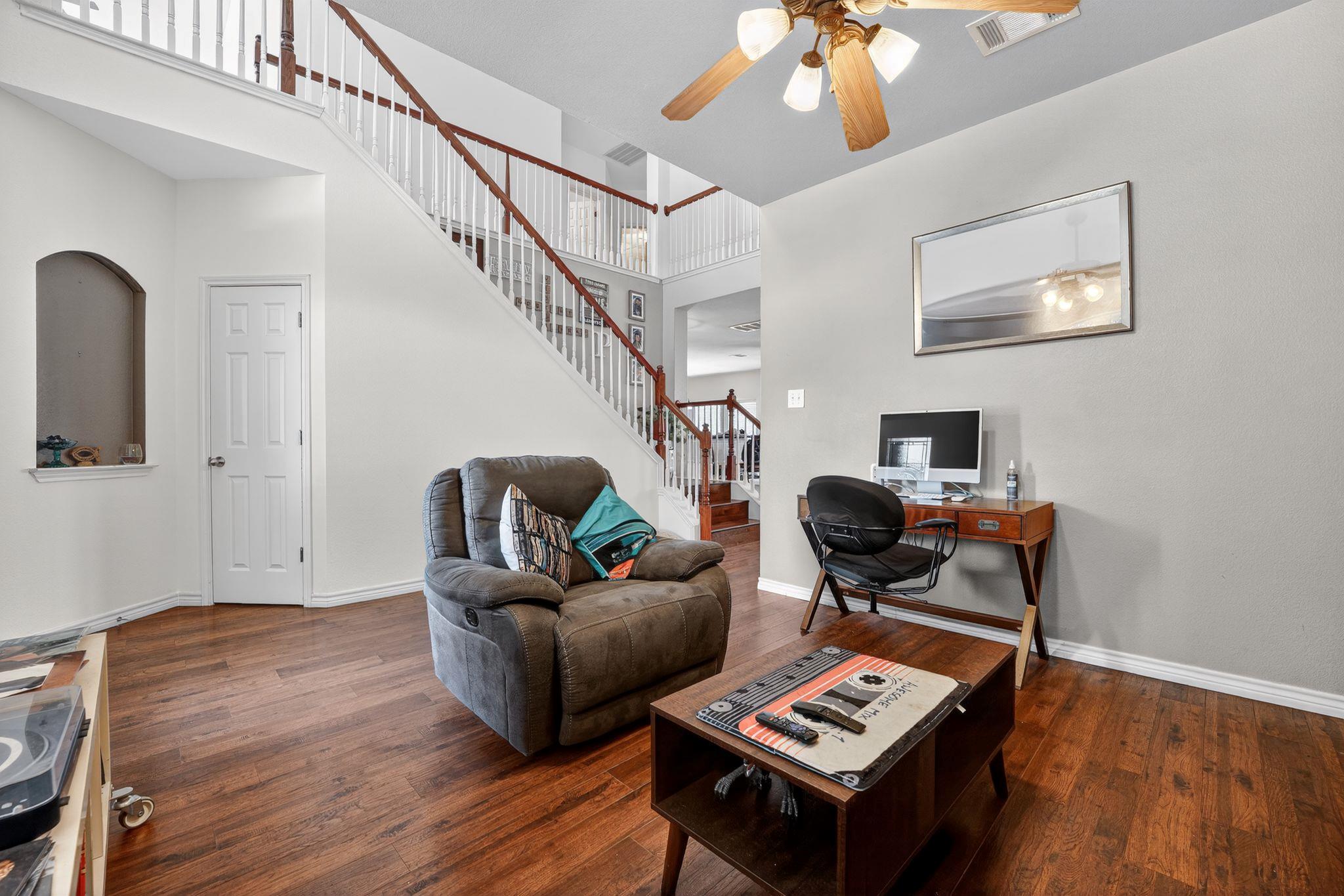 3421 Longhorn Trl, Round Rock, TX 78664