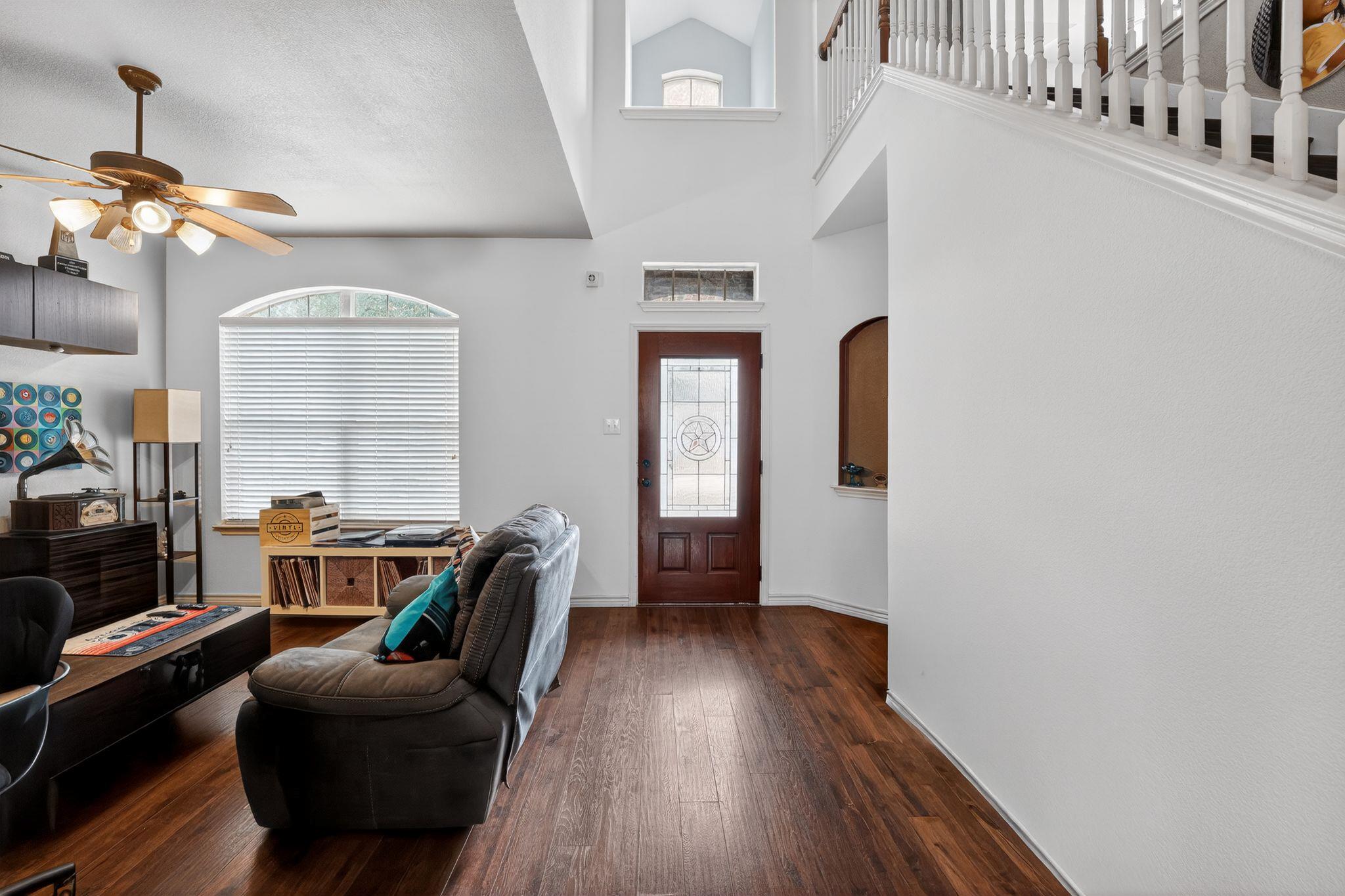 3421 Longhorn Trl, Round Rock, TX 78664