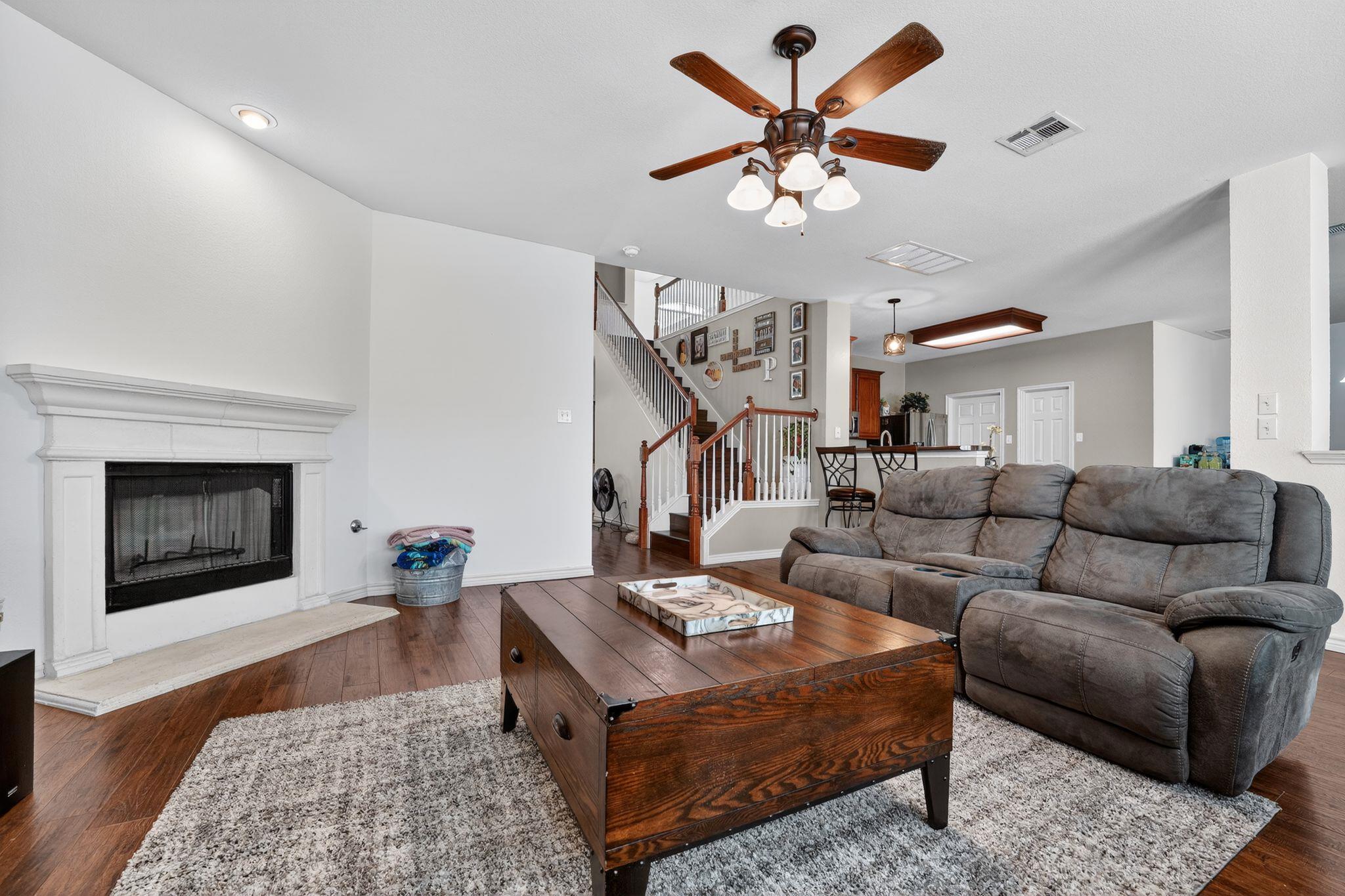 3421 Longhorn Trl, Round Rock, TX 78664