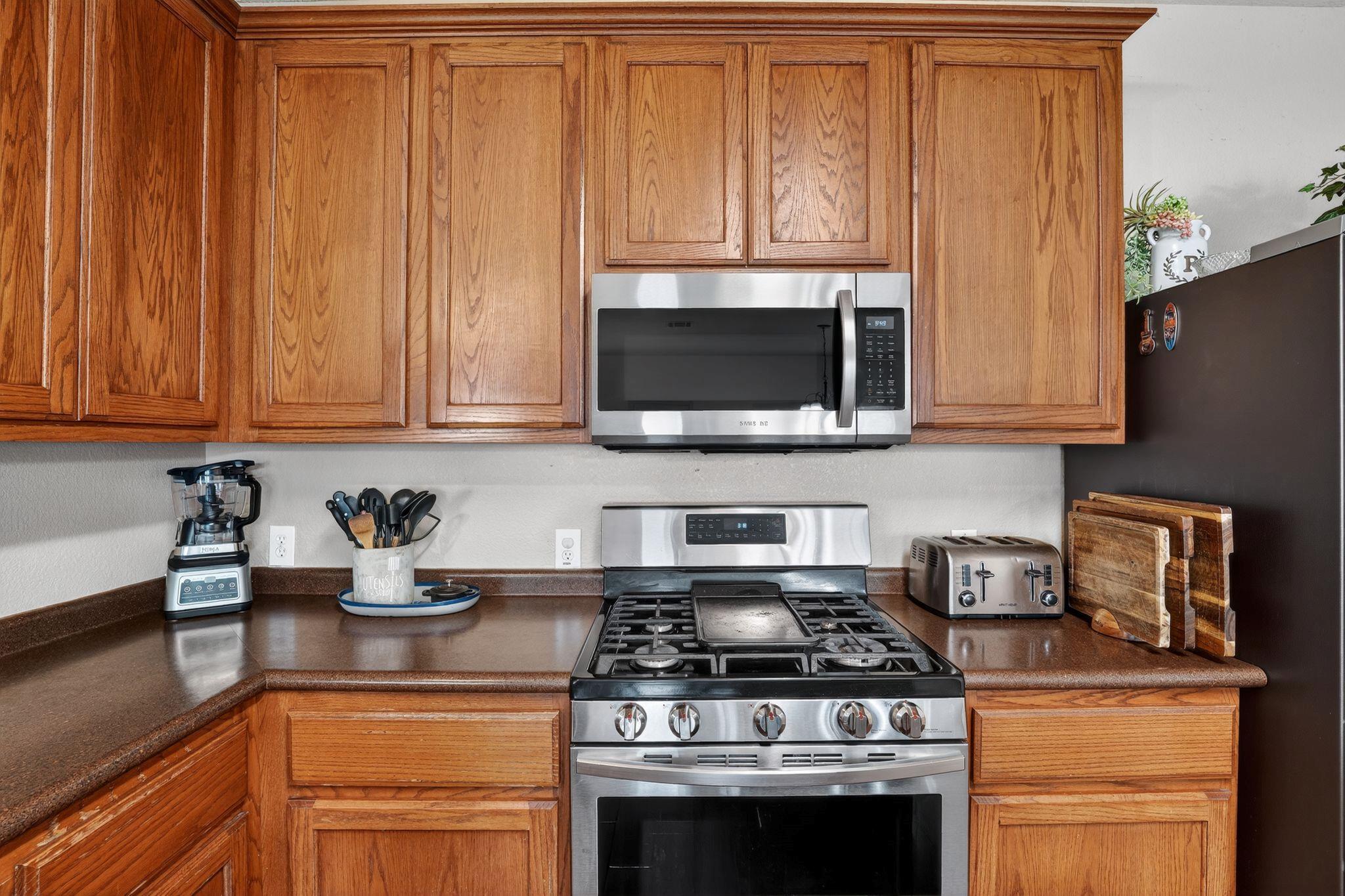 3421 Longhorn Trl, Round Rock, TX 78664