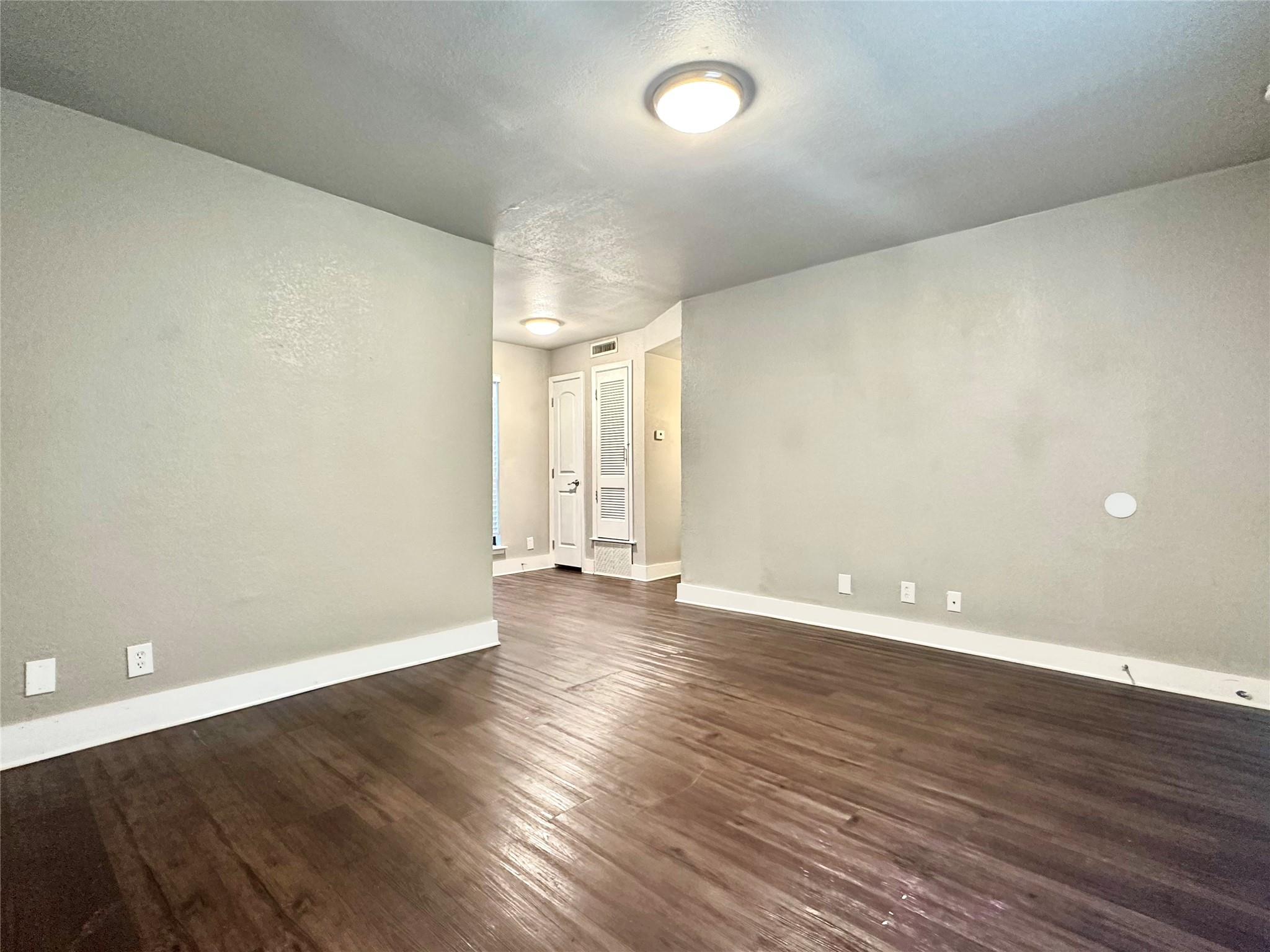 4316 Bull Creek Rd # 206, Austin, TX 78731