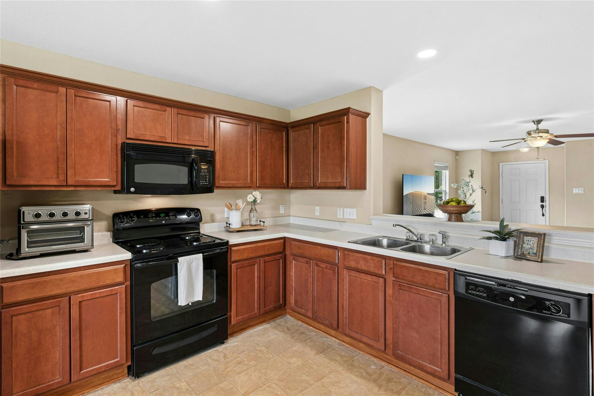 13217 High Sierra St, Manor, TX 78653