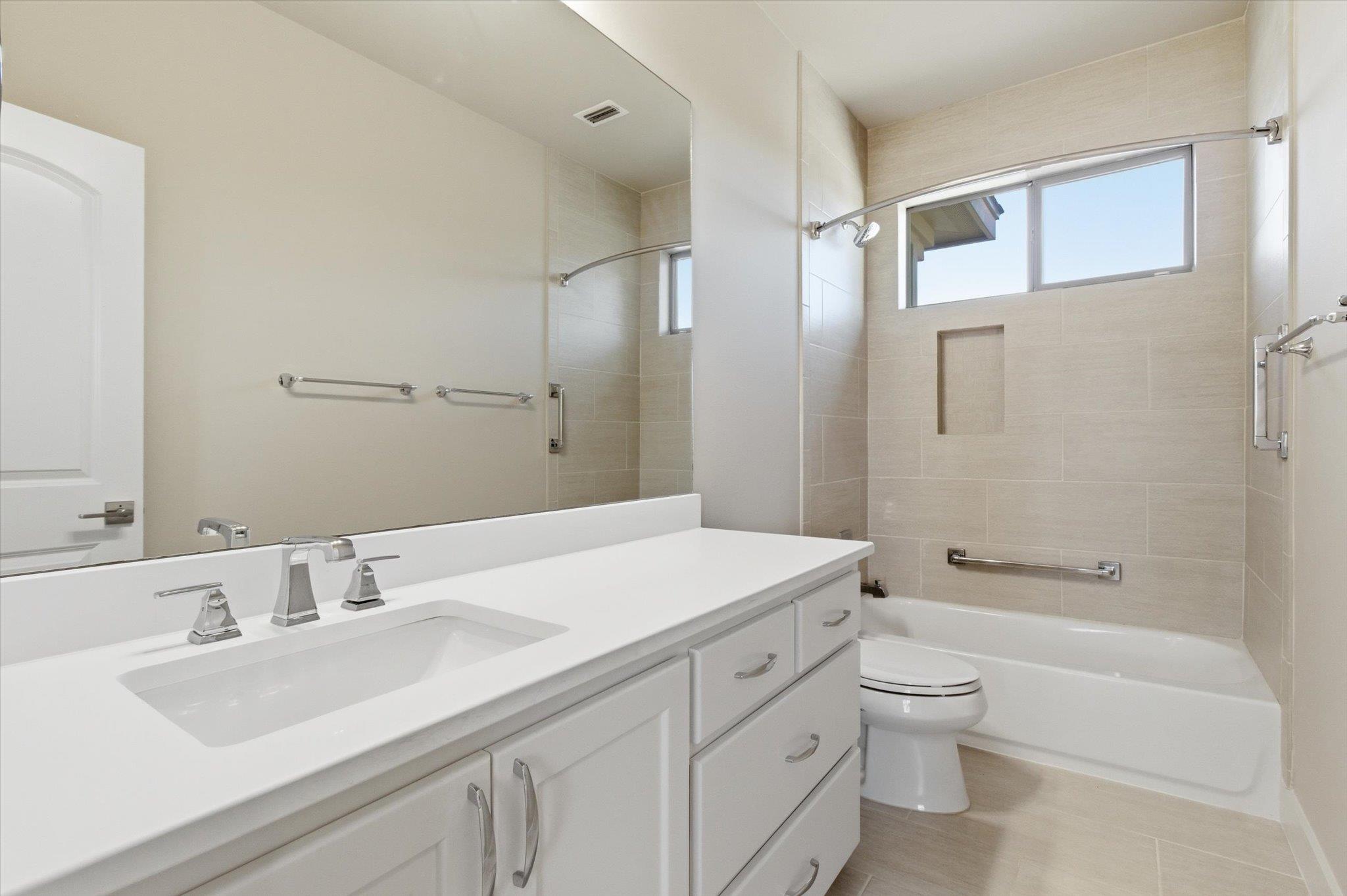 438 Stagecoach Trl, San Marcos, TX 78666