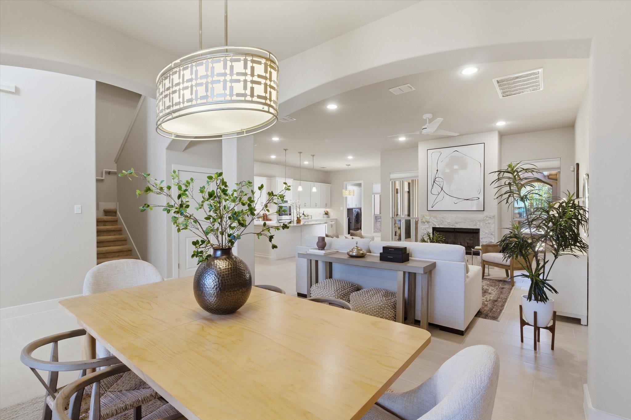 438 Stagecoach Trl, San Marcos, TX 78666