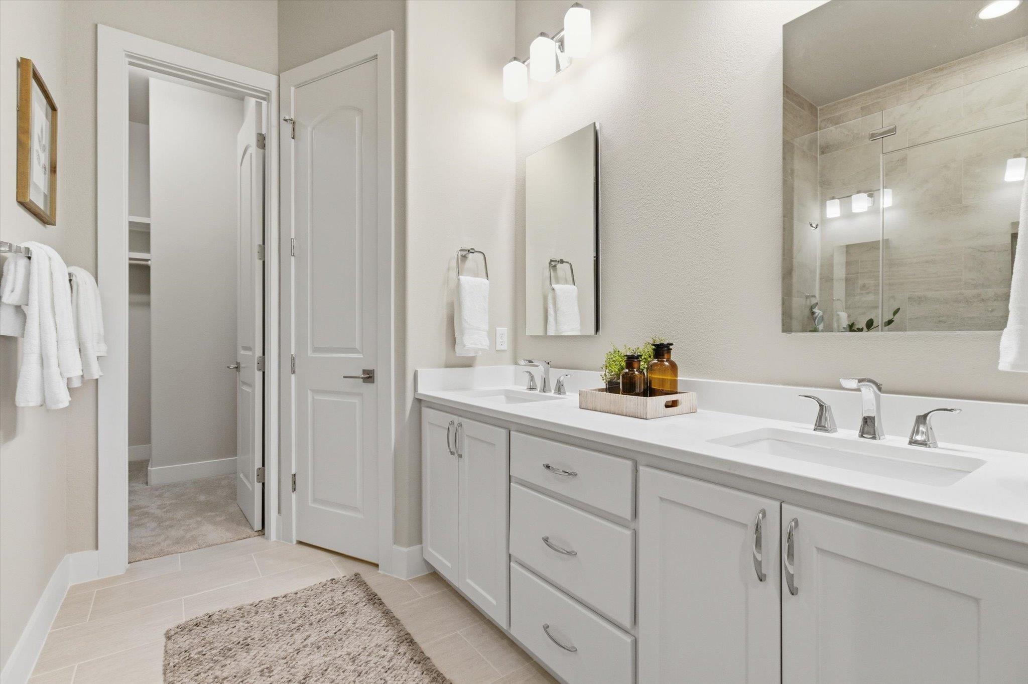 438 Stagecoach Trl, San Marcos, TX 78666