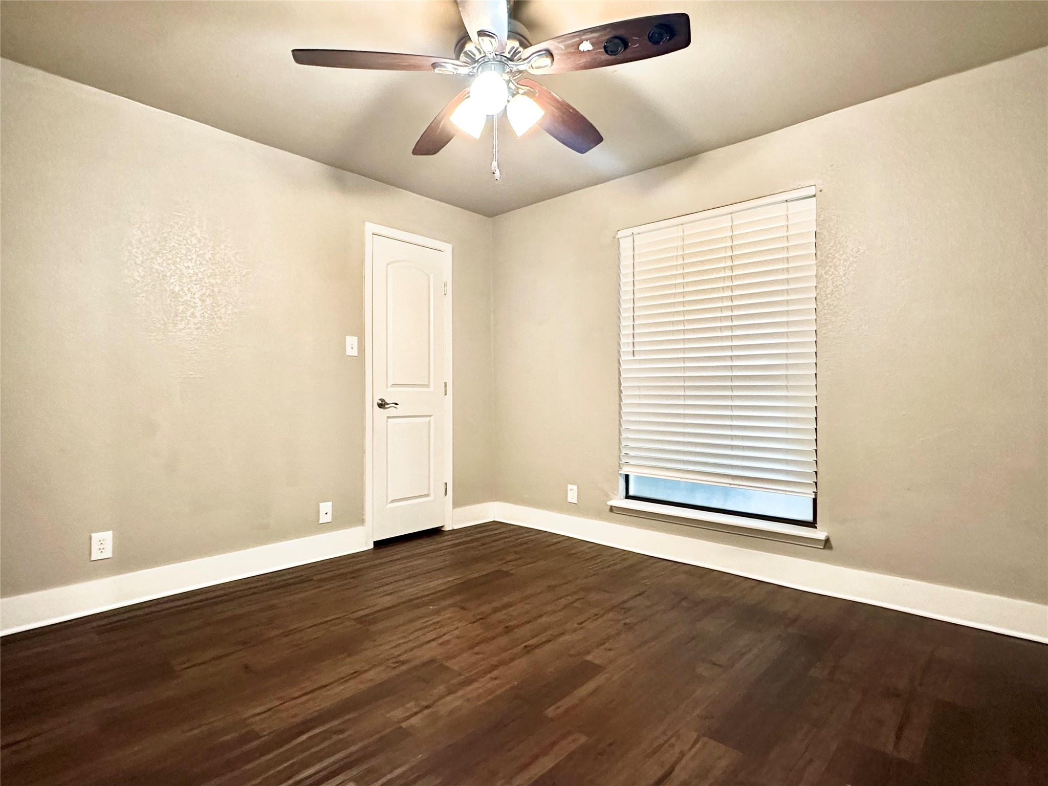 4316 Bull Creek Rd # 106, Austin, TX 78731