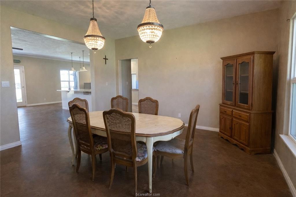 11810 Riley Green Road, Franklin, TX 77856