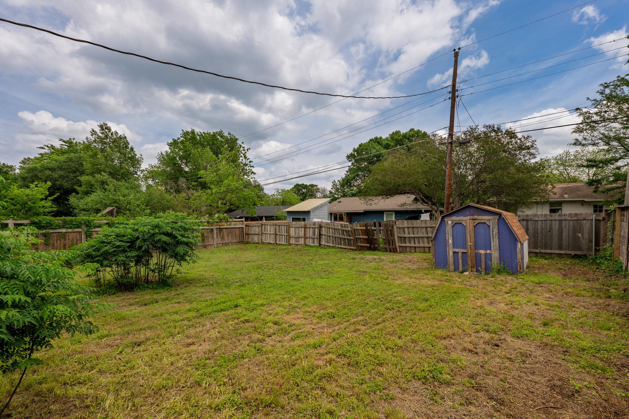 2613 Nottingham Ln, Austin, TX 78704