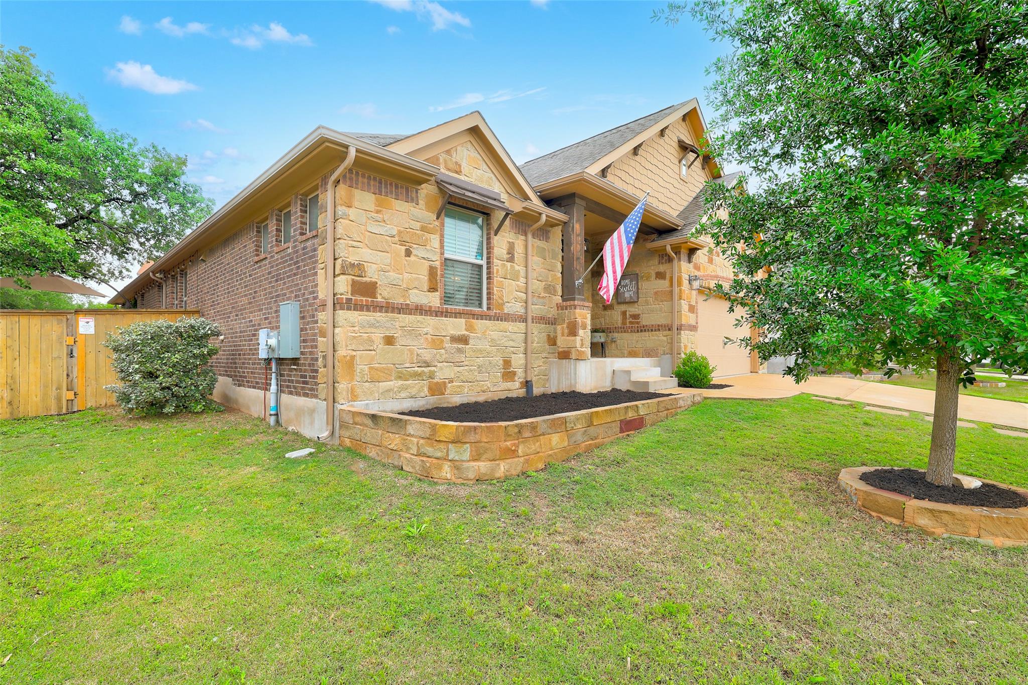 117 Rock Dock Rd, Georgetown, TX 78633