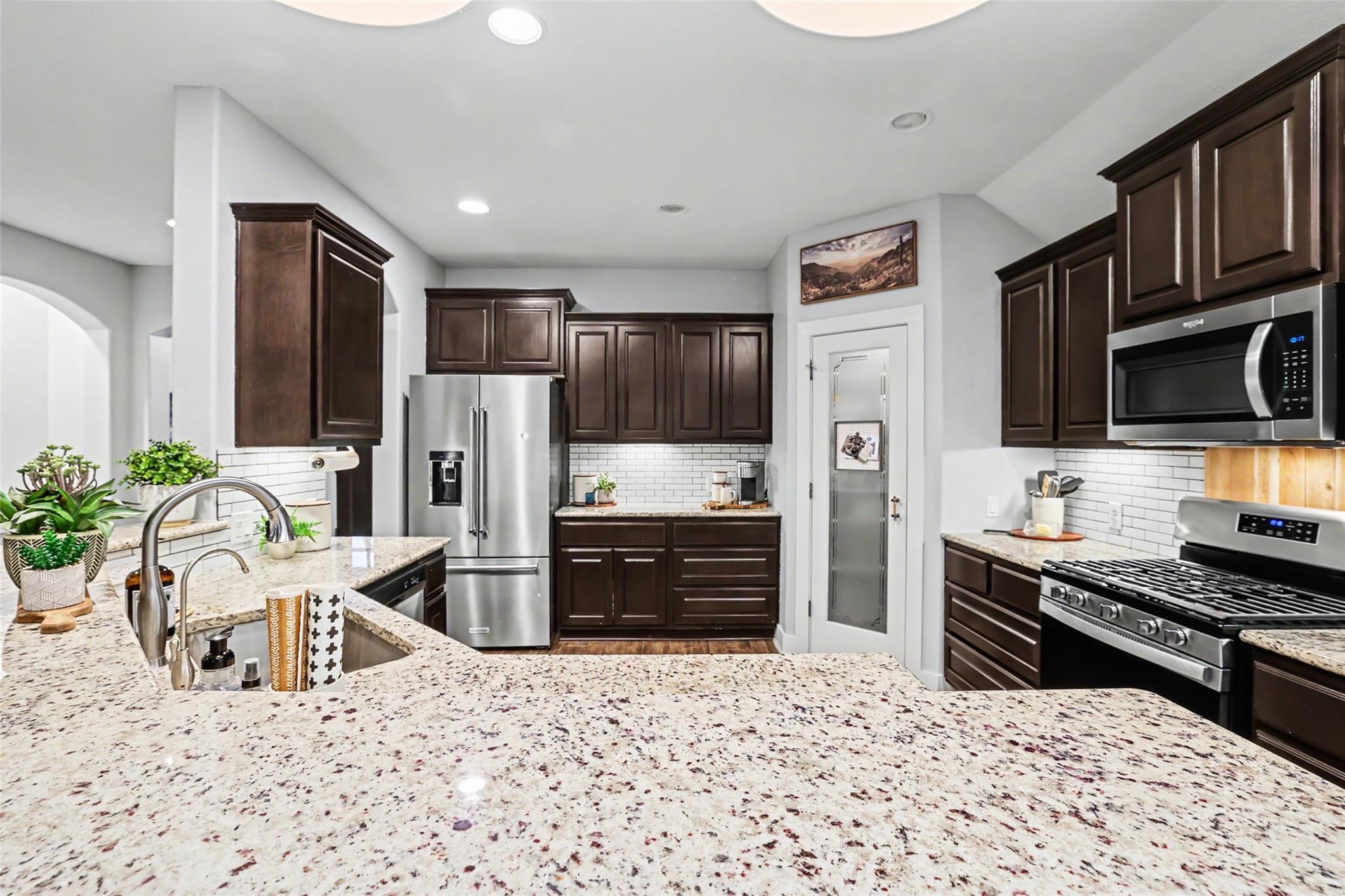 117 Rock Dock Rd, Georgetown, TX 78633