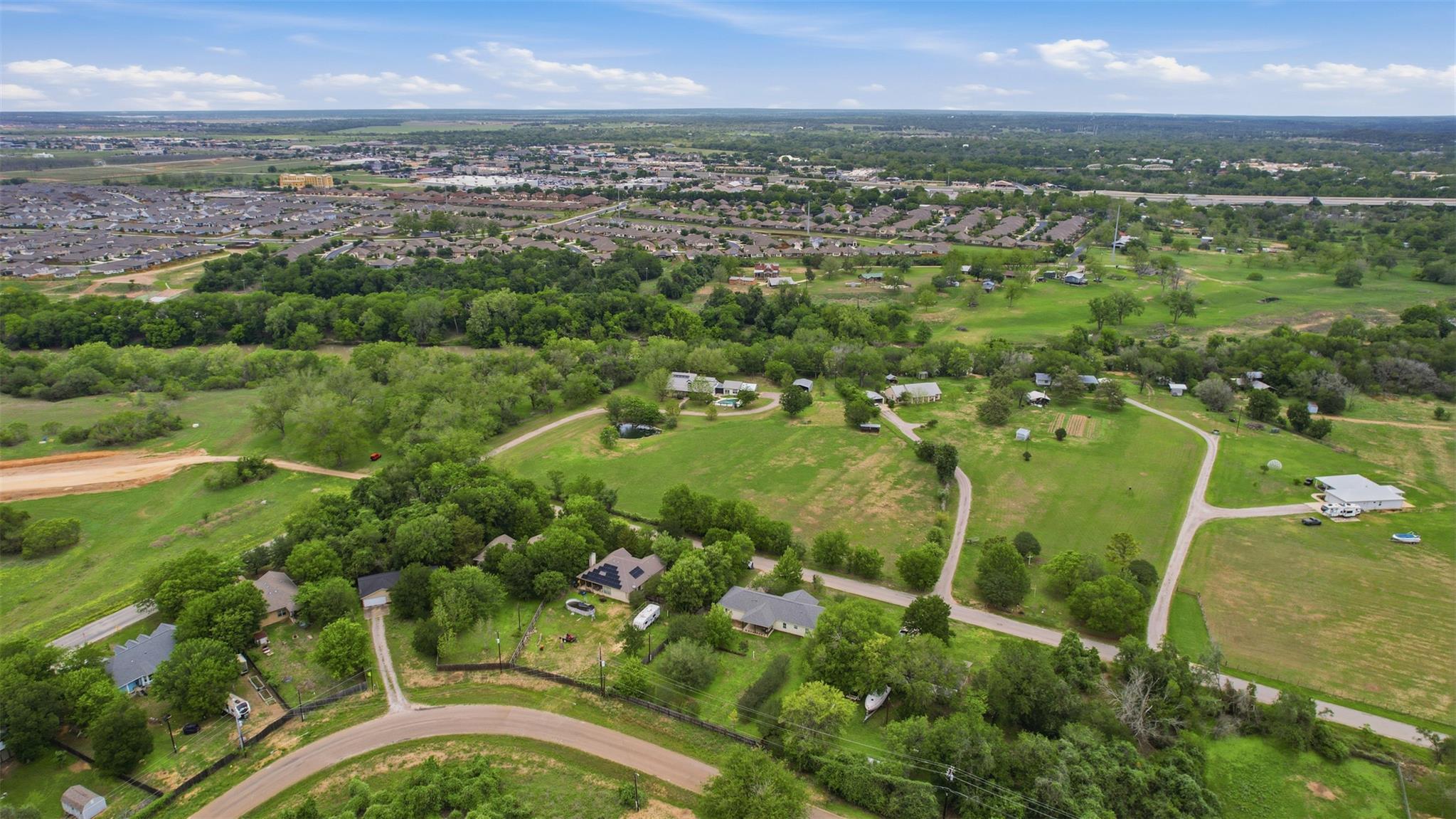 1221 Lovers Ln, Bastrop, TX 78602