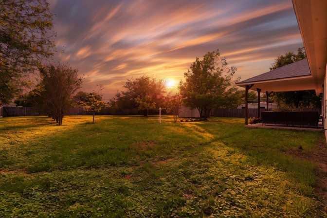 1221 Lovers Ln, Bastrop, TX 78602