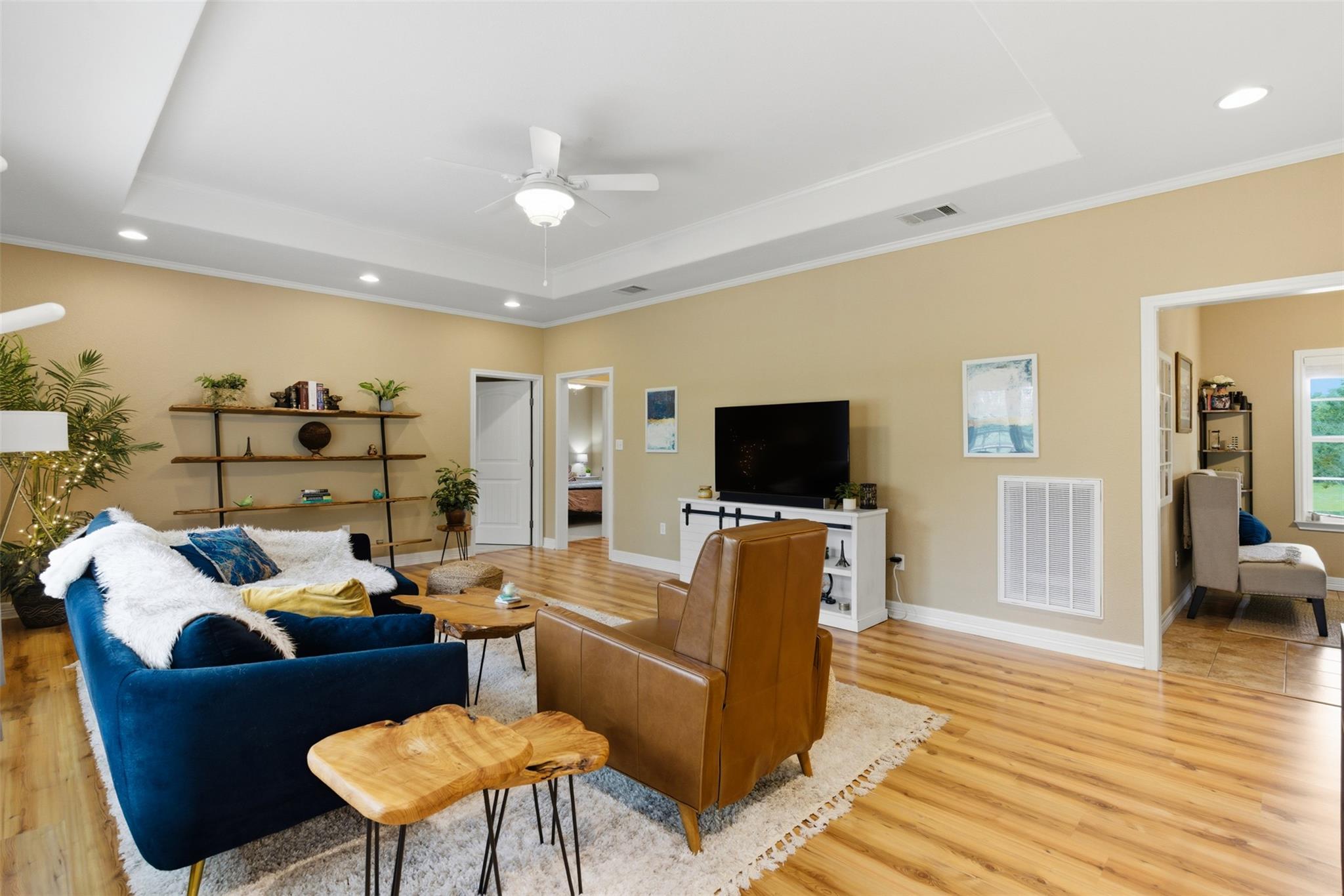 1221 Lovers Ln, Bastrop, TX 78602