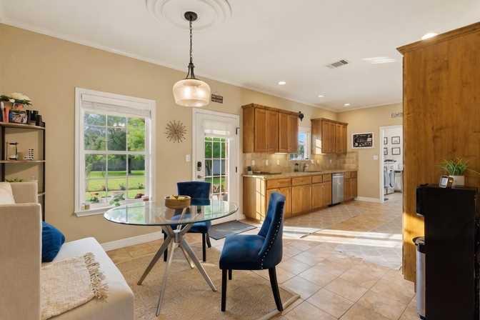 1221 Lovers Ln, Bastrop, TX 78602