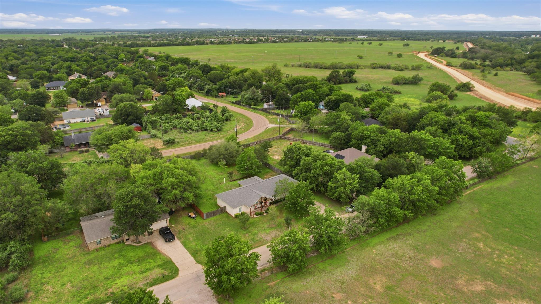 1221 Lovers Ln, Bastrop, TX 78602