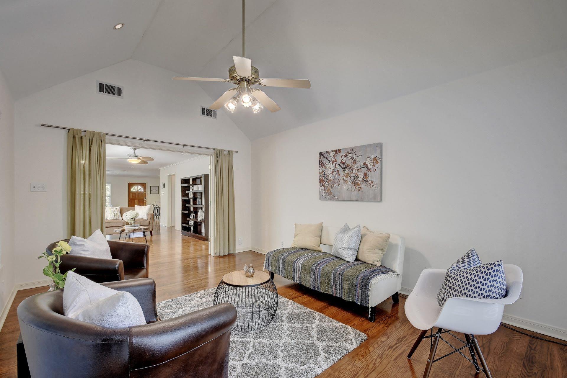 1909 WINSTED Ln, Austin, TX 78703