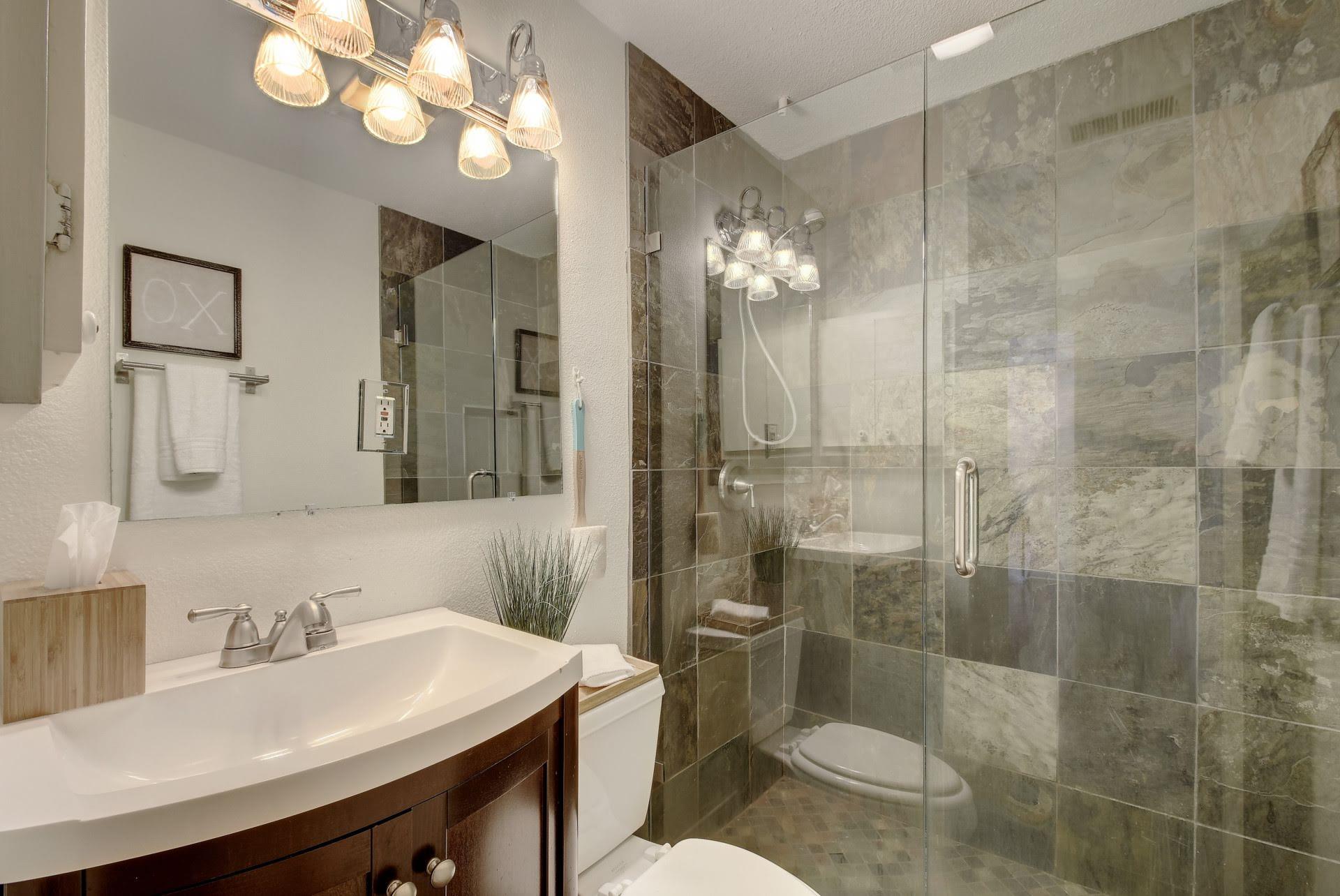 1909 WINSTED Ln, Austin, TX 78703