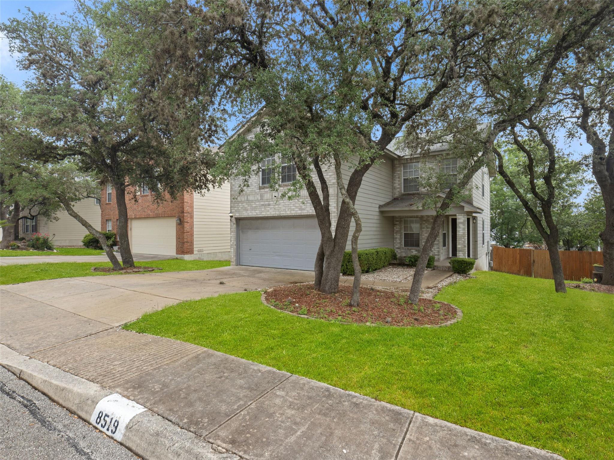 8519 Braun Path, San Antonio, TX 78254