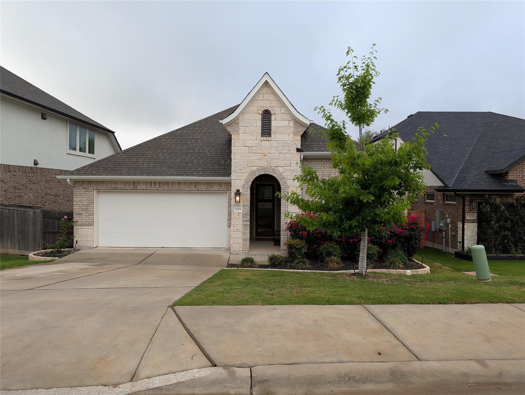 125 WHISTLING WILLOW Dr, Georgetown, TX 78628