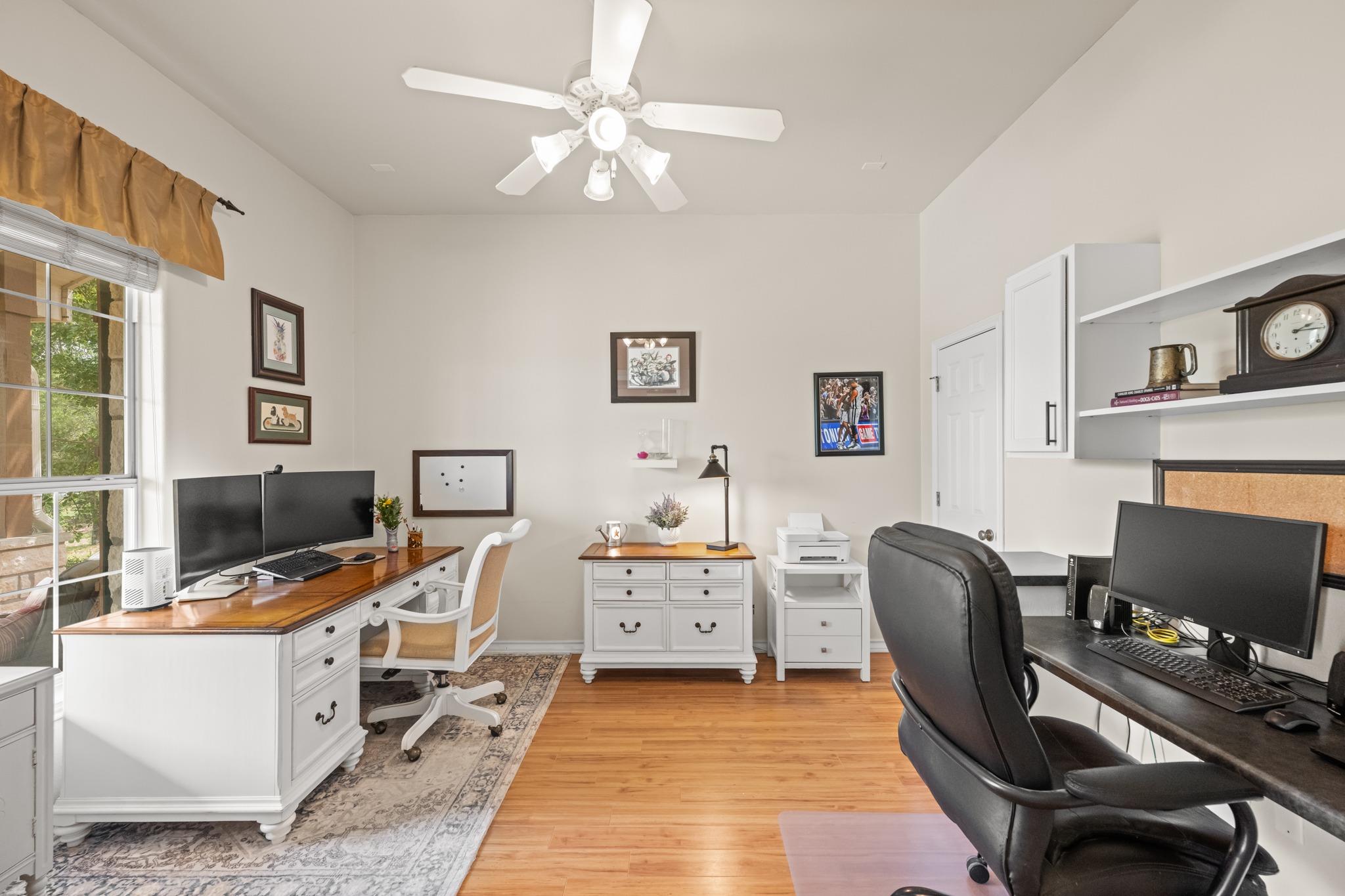 508 S Lariat Cir, Dripping Springs, TX 78620