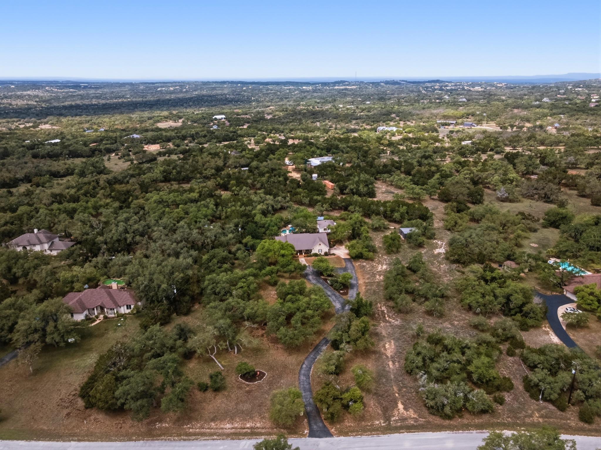 508 S Lariat Cir, Dripping Springs, TX 78620