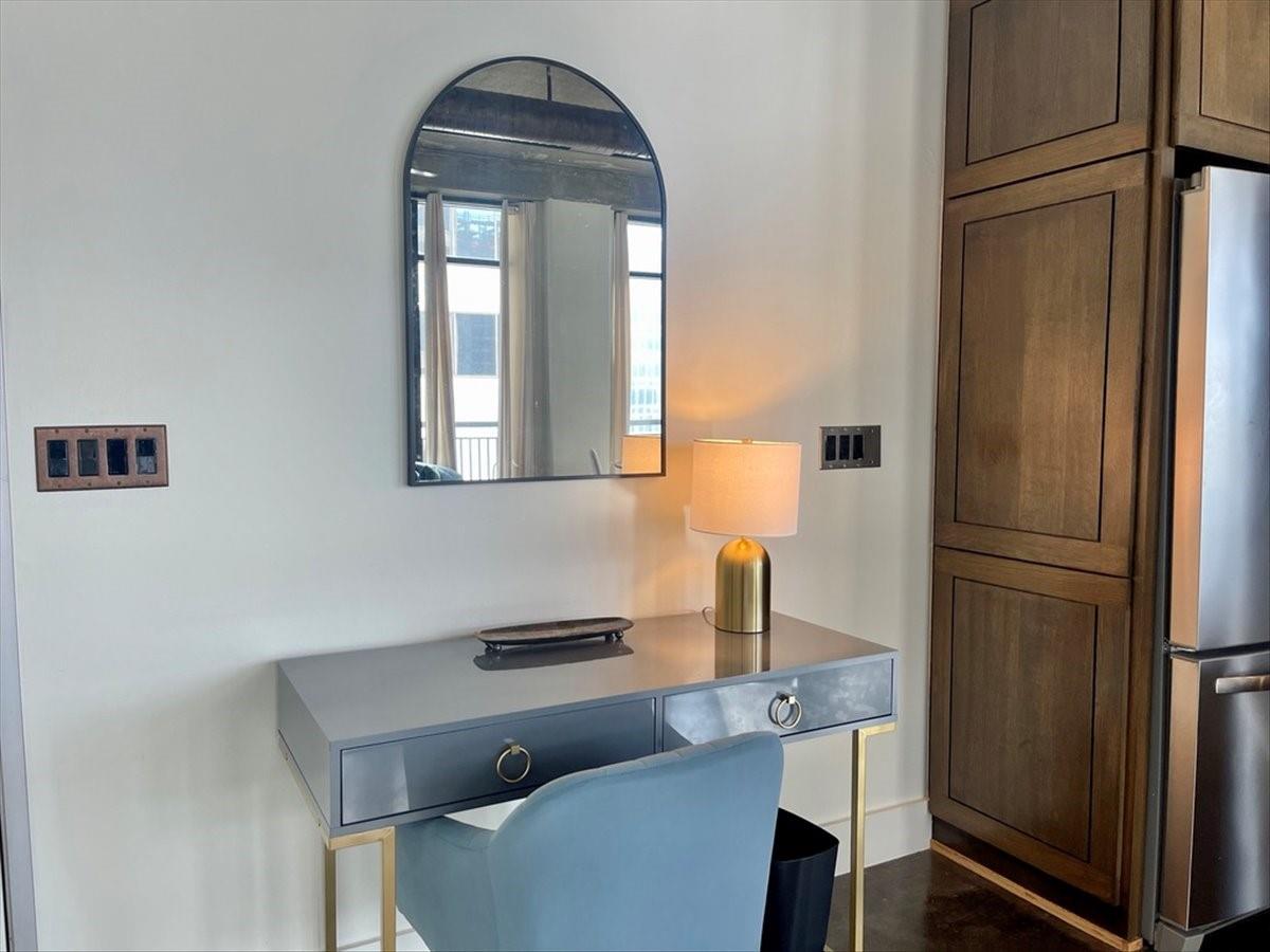 311 W 5th St # 806, Austin, TX 78701