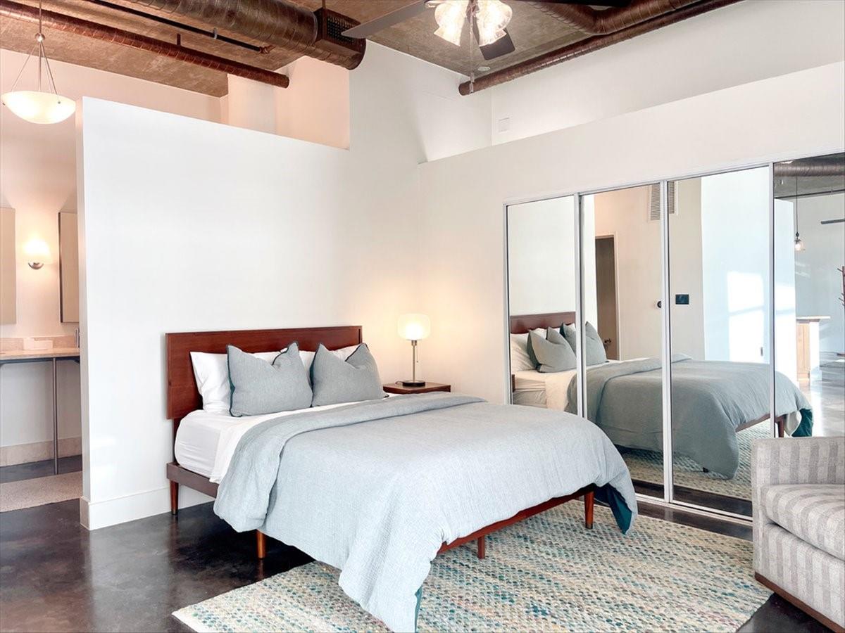 311 W 5th St # 806, Austin, TX 78701