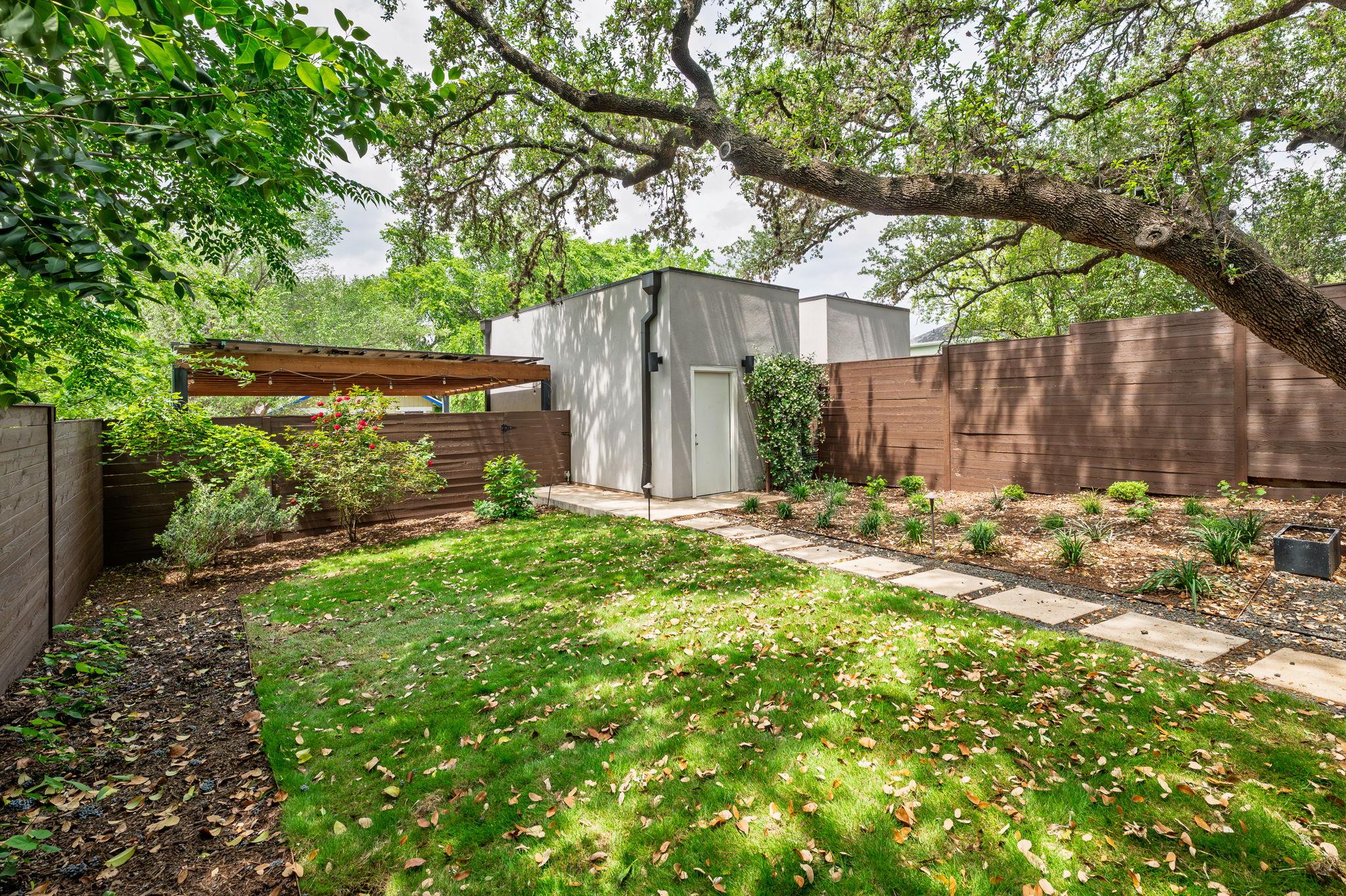 1704 S 5th St # B, Austin, TX 78704