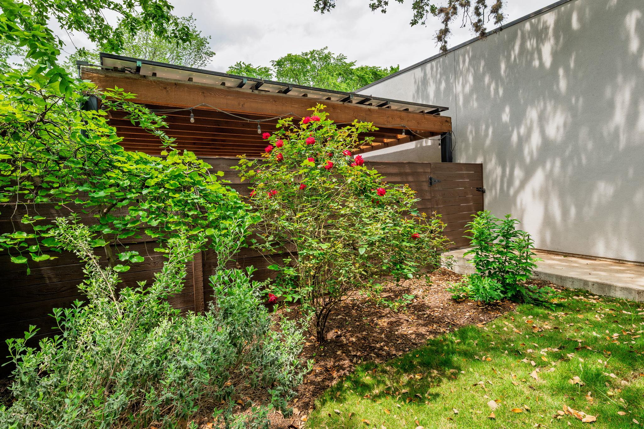 1704 S 5th St # B, Austin, TX 78704