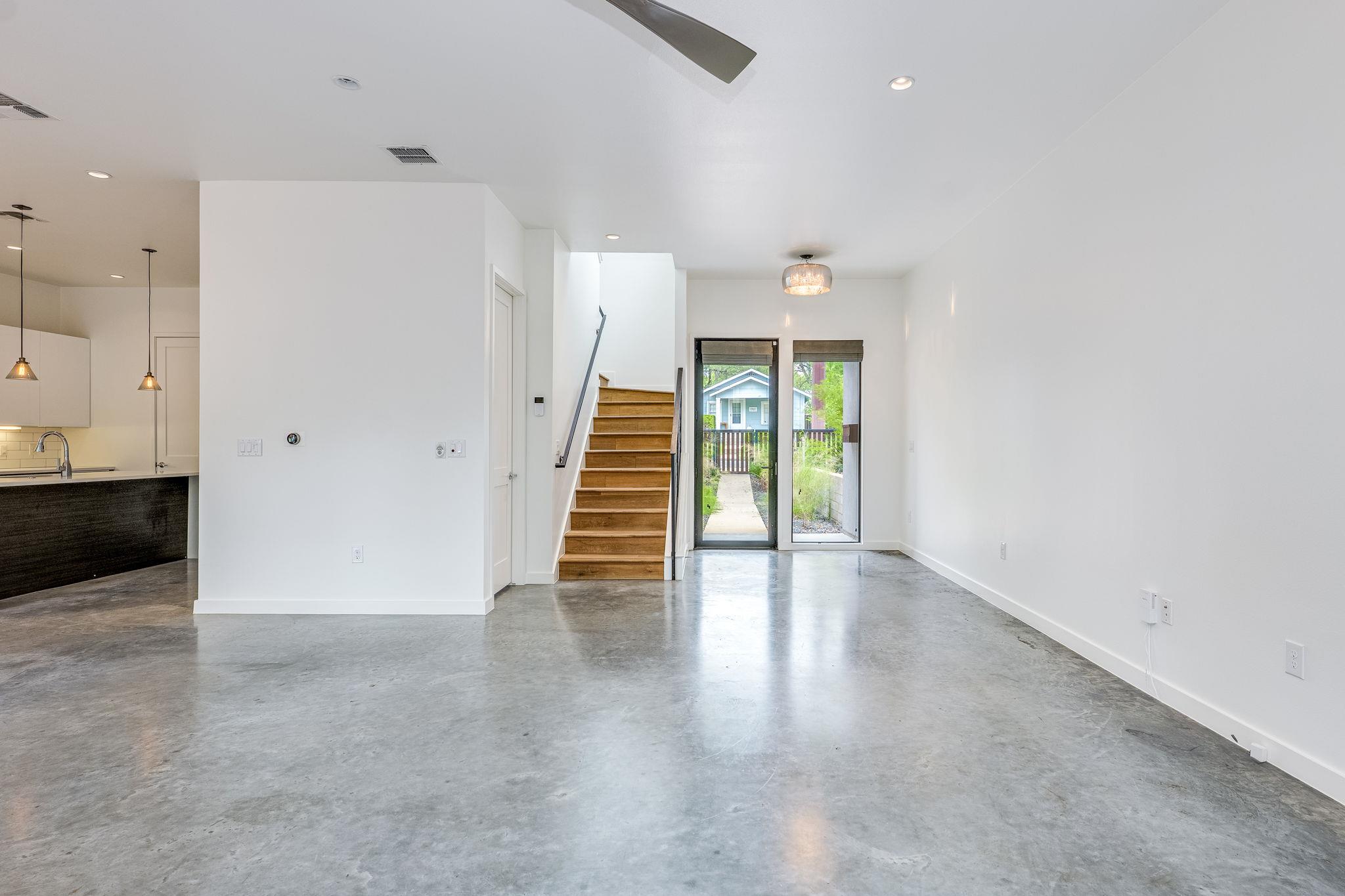 1704 S 5th St # B, Austin, TX 78704