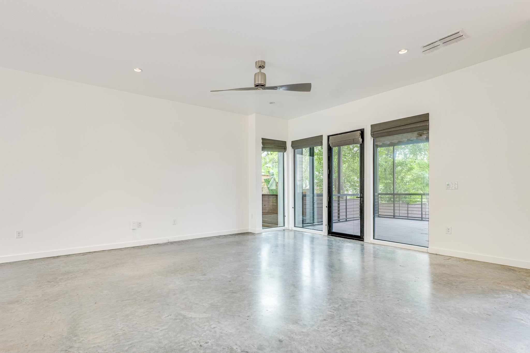 1704 S 5th St # B, Austin, TX 78704