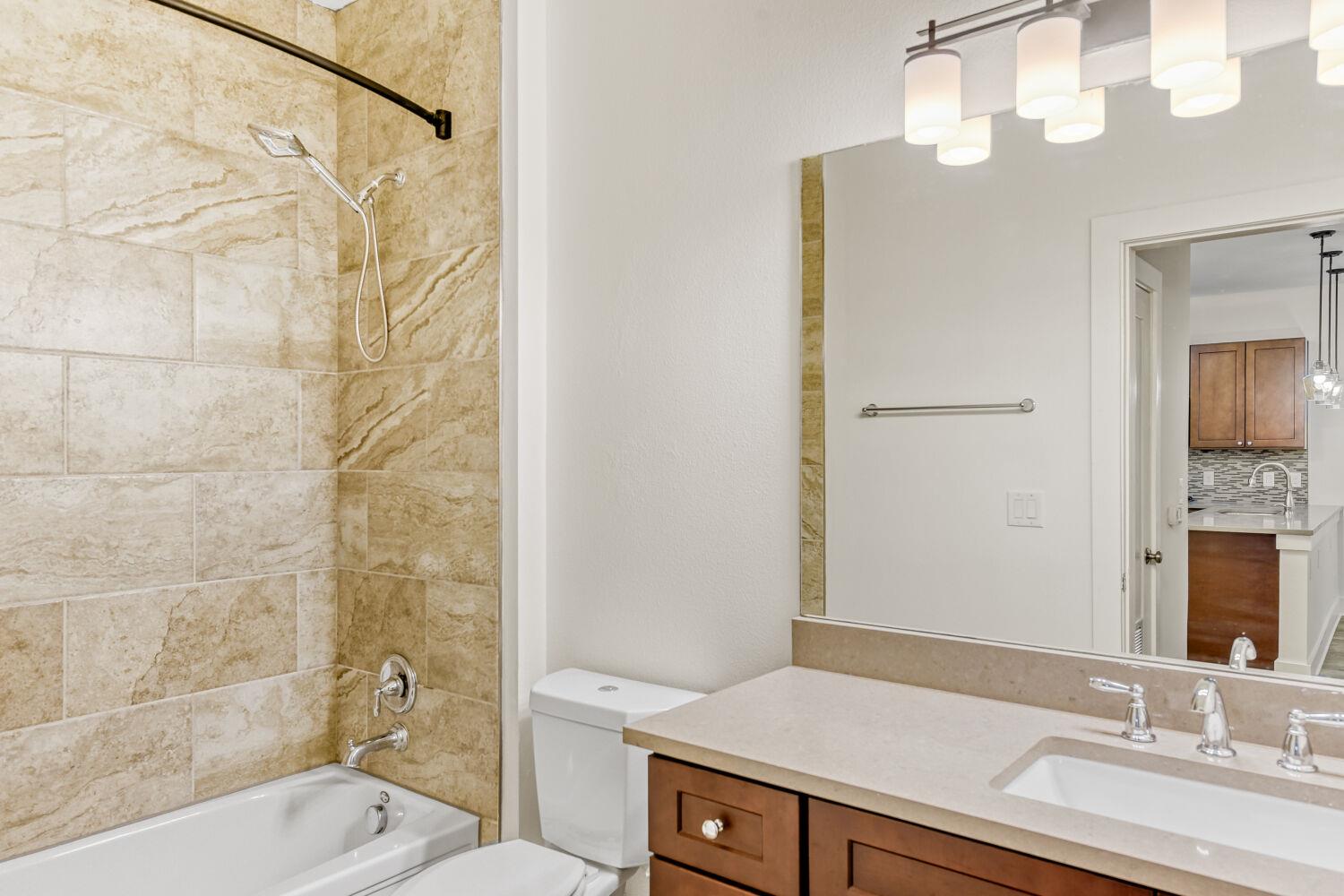 908 Nueces St # 14, Austin, TX 78701