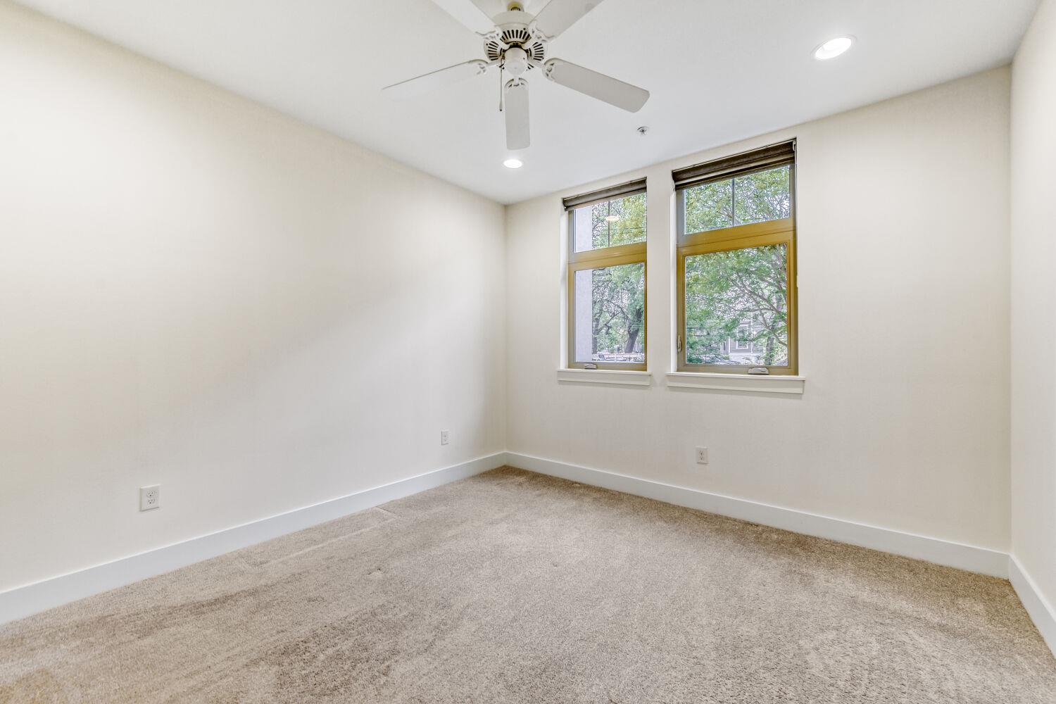 908 Nueces St # 14, Austin, TX 78701