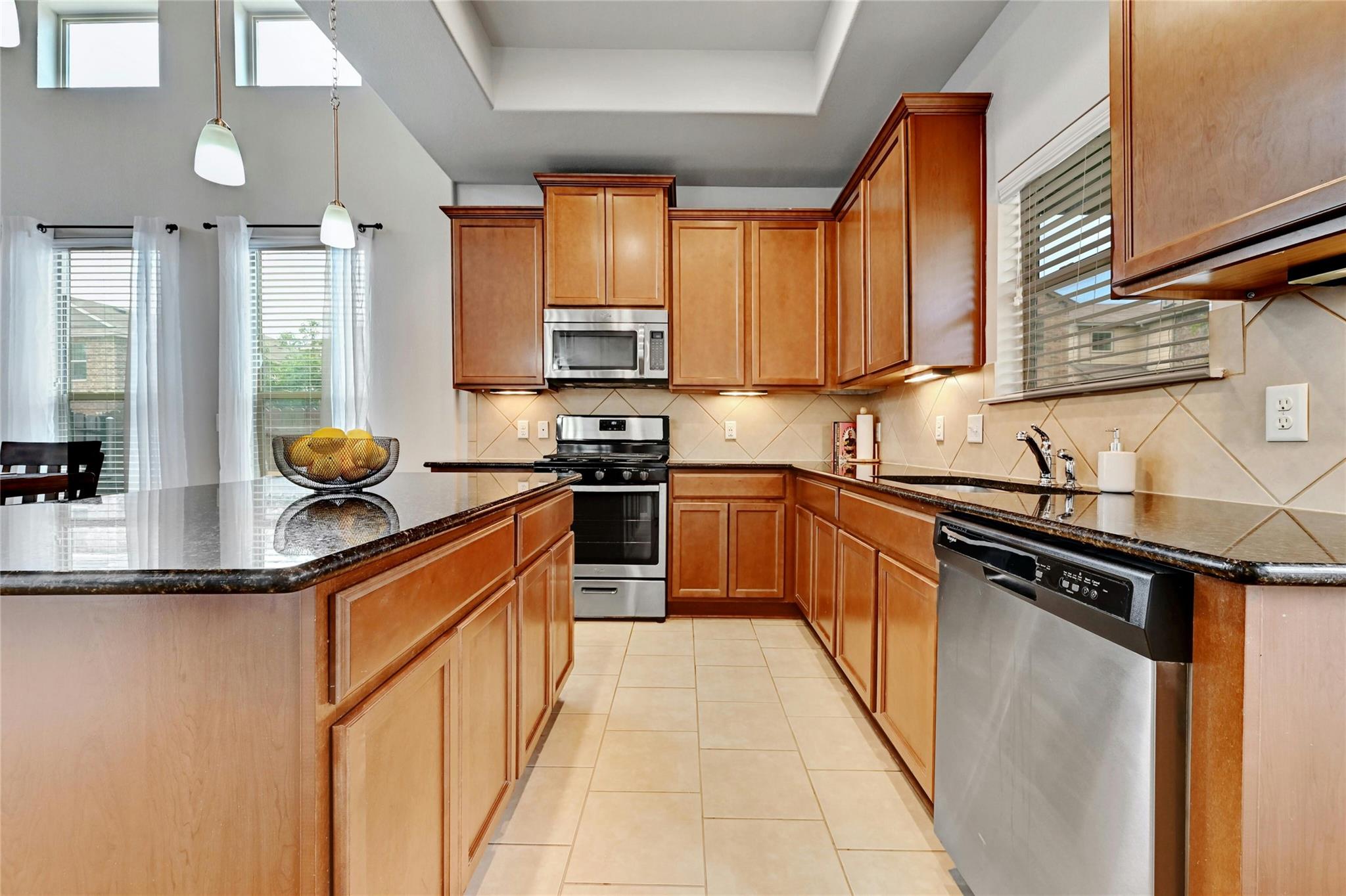 912 Sleepy Dell Ln, Austin, TX 78748