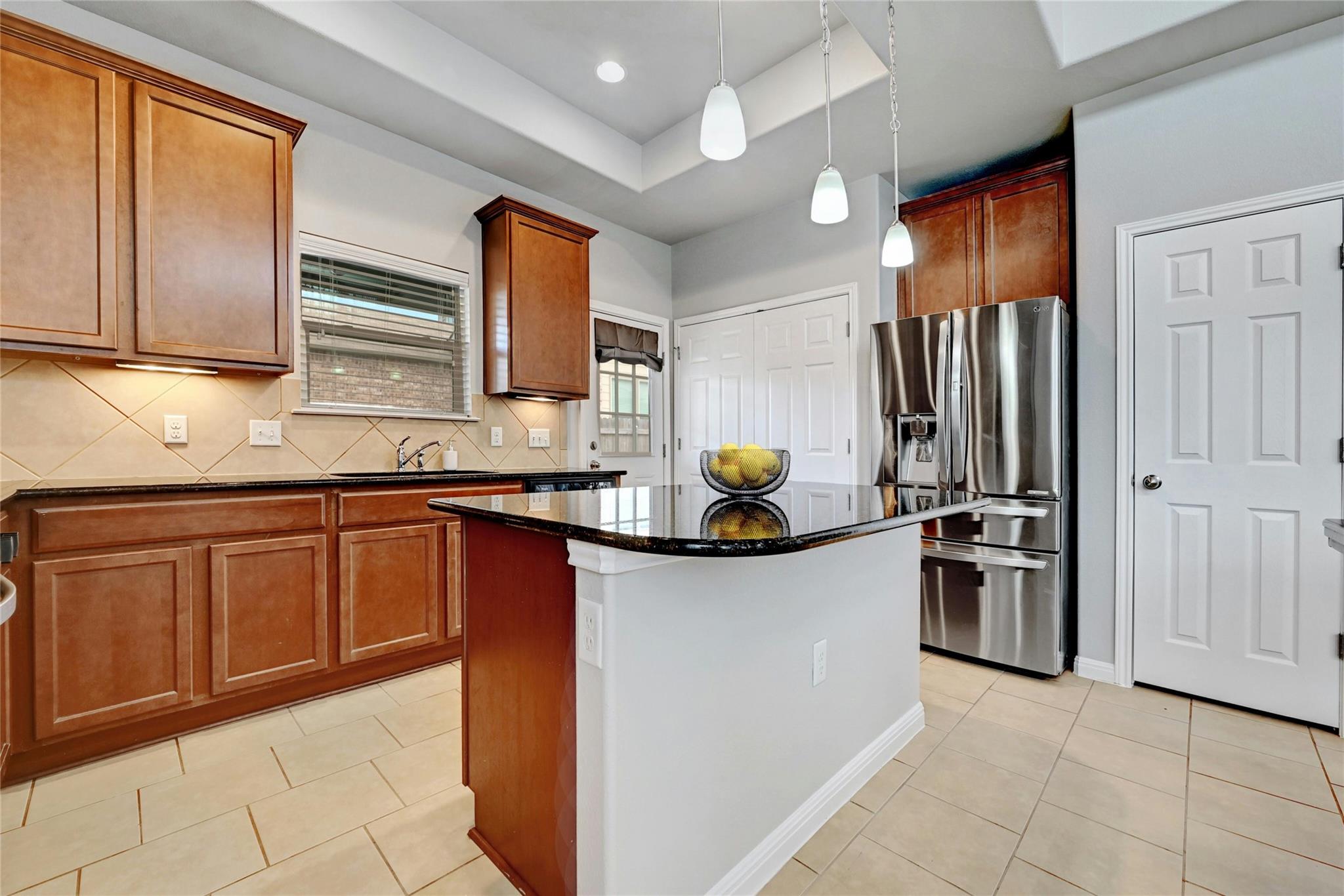 912 Sleepy Dell Ln, Austin, TX 78748