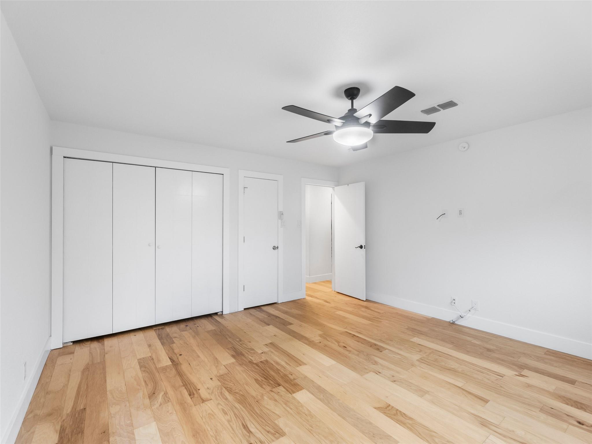 1003 Porpoise St, Lakeway, TX 78734