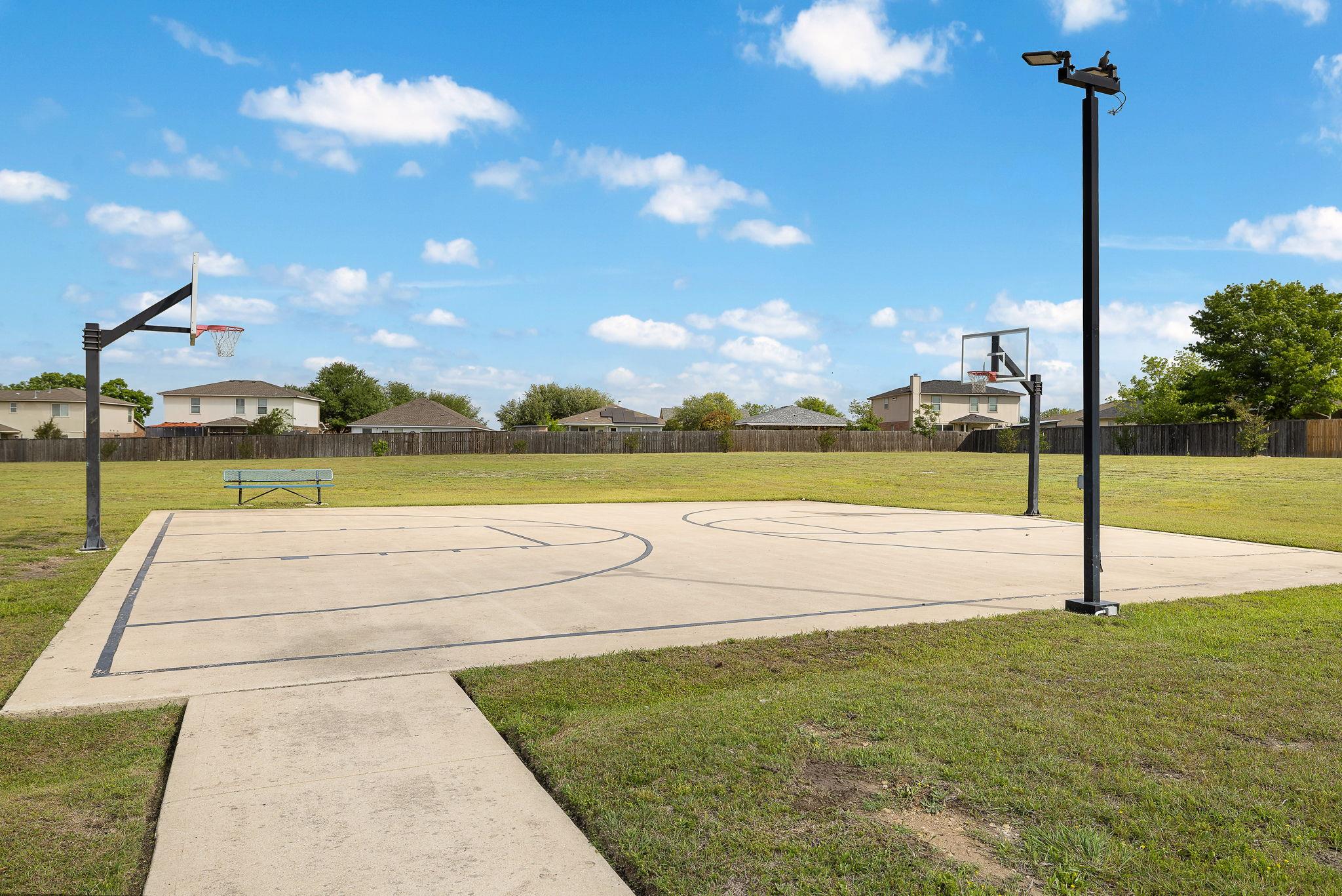 513 Friendship Cv, Leander, TX 78641