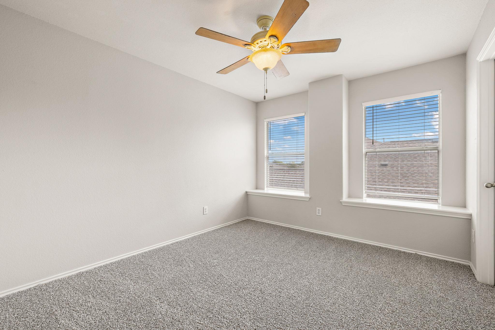513 Friendship Cv, Leander, TX 78641