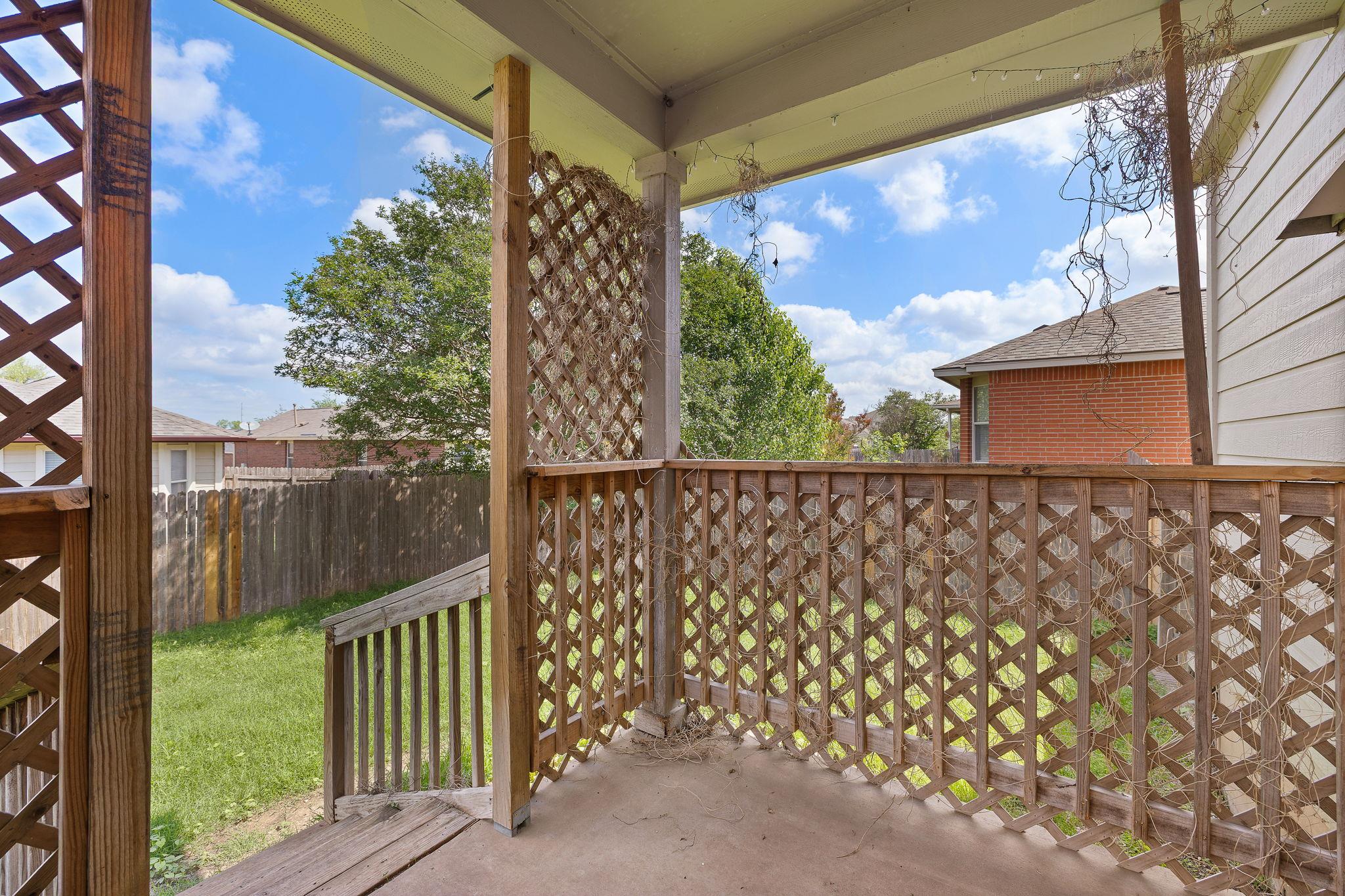513 Friendship Cv, Leander, TX 78641