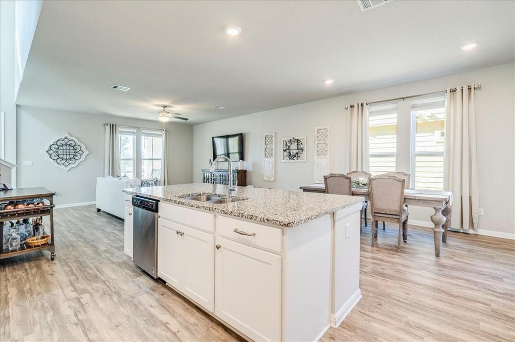 787 Lone Peak Way, Dripping Springs, TX 78620