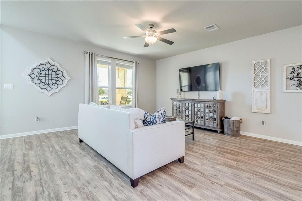 787 Lone Peak Way, Dripping Springs, TX 78620